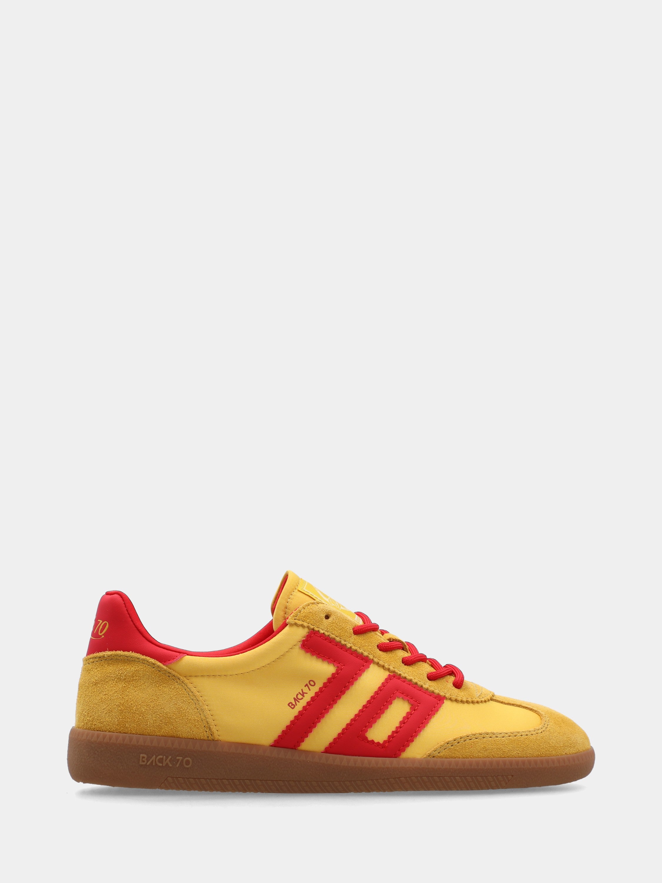 Sneaker in camoscio e satin giallo e rosso con suola in gomma