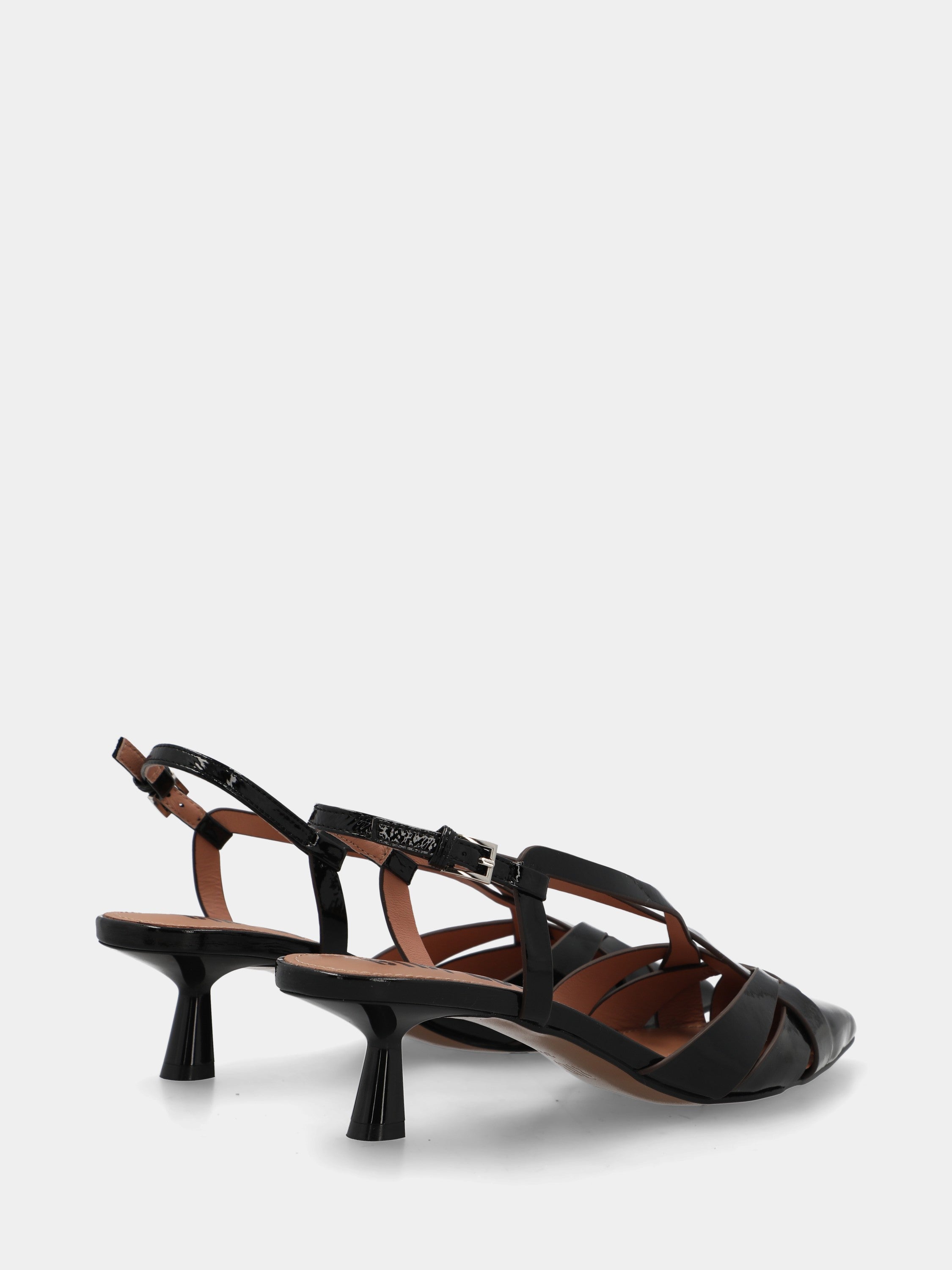 Slingback in vitello nero con cinturini incrociati
