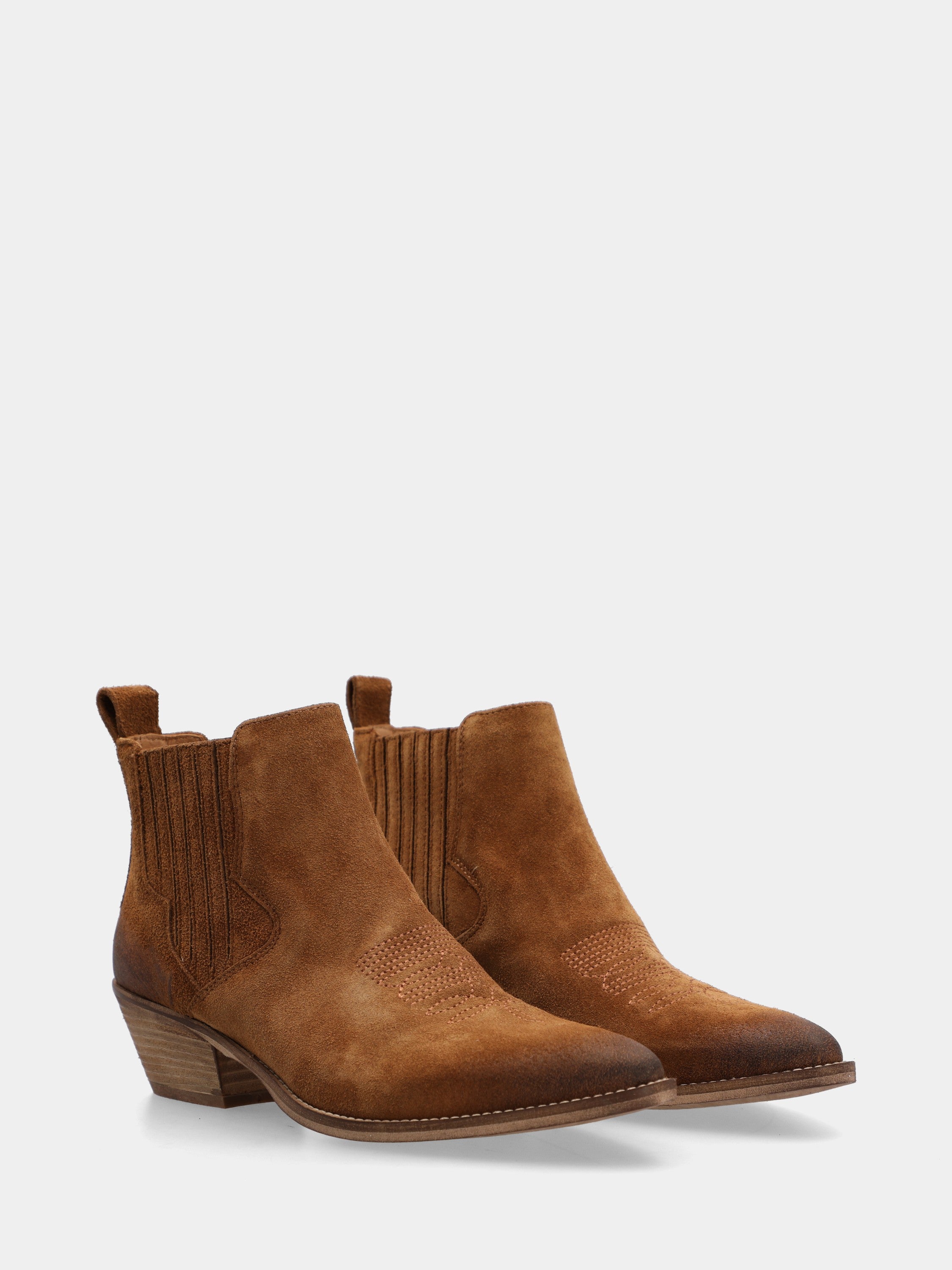 Bottes western à tige courte en suède couleur cuir avec broderie