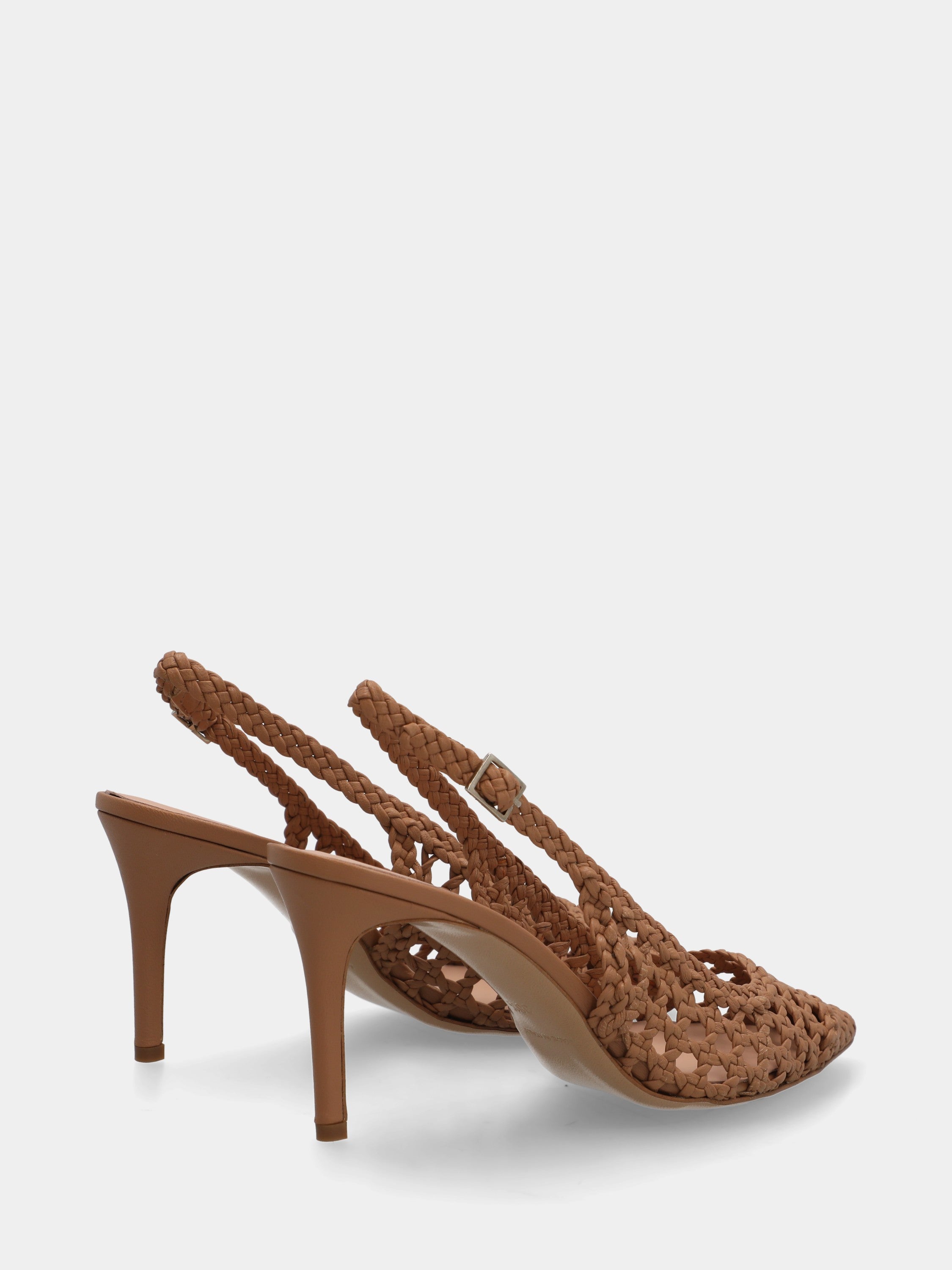 Slingback in nappa beige con tomaia intrecciata