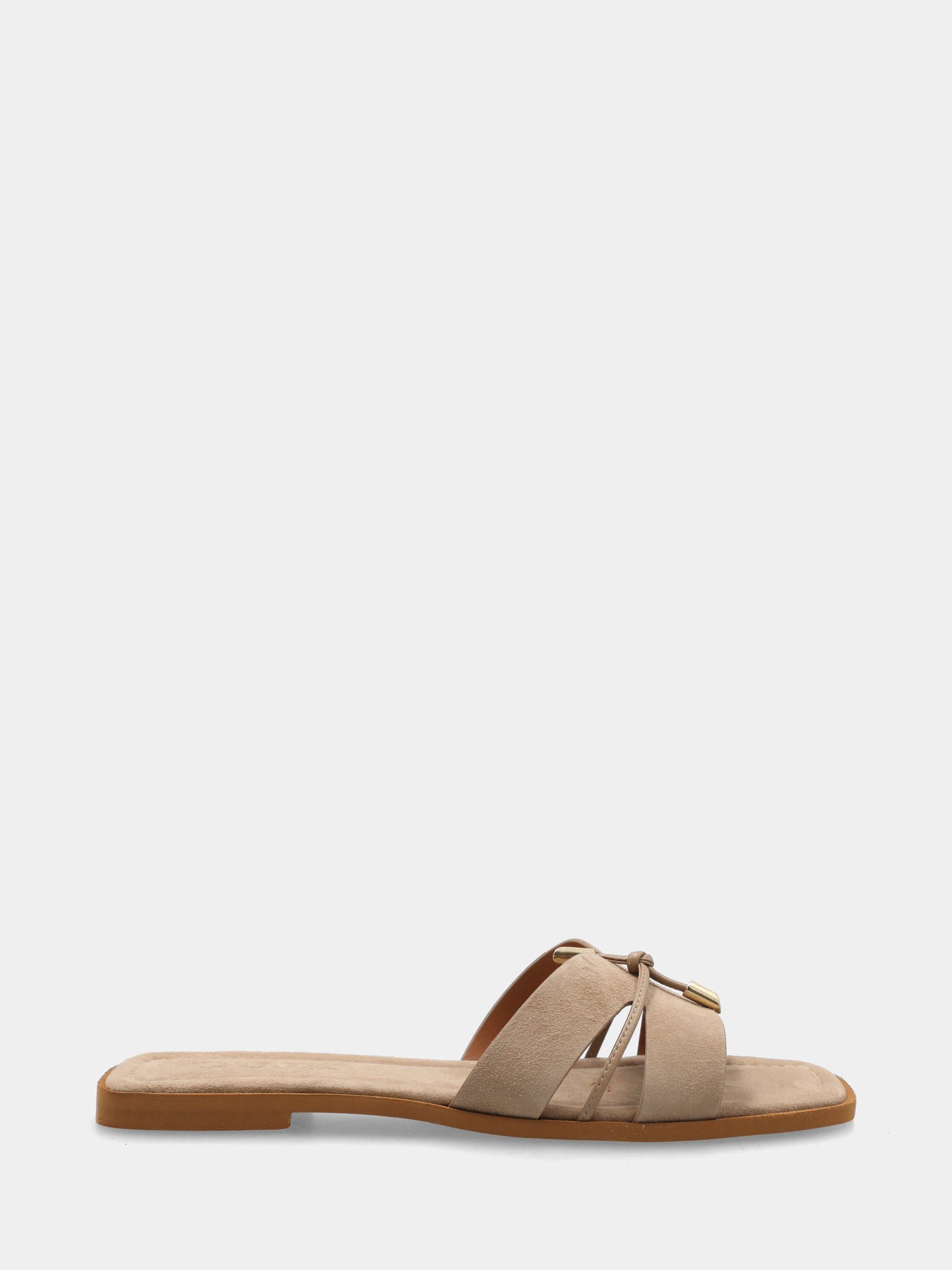 Ciabattina in camoscio beige con tomaia a ics