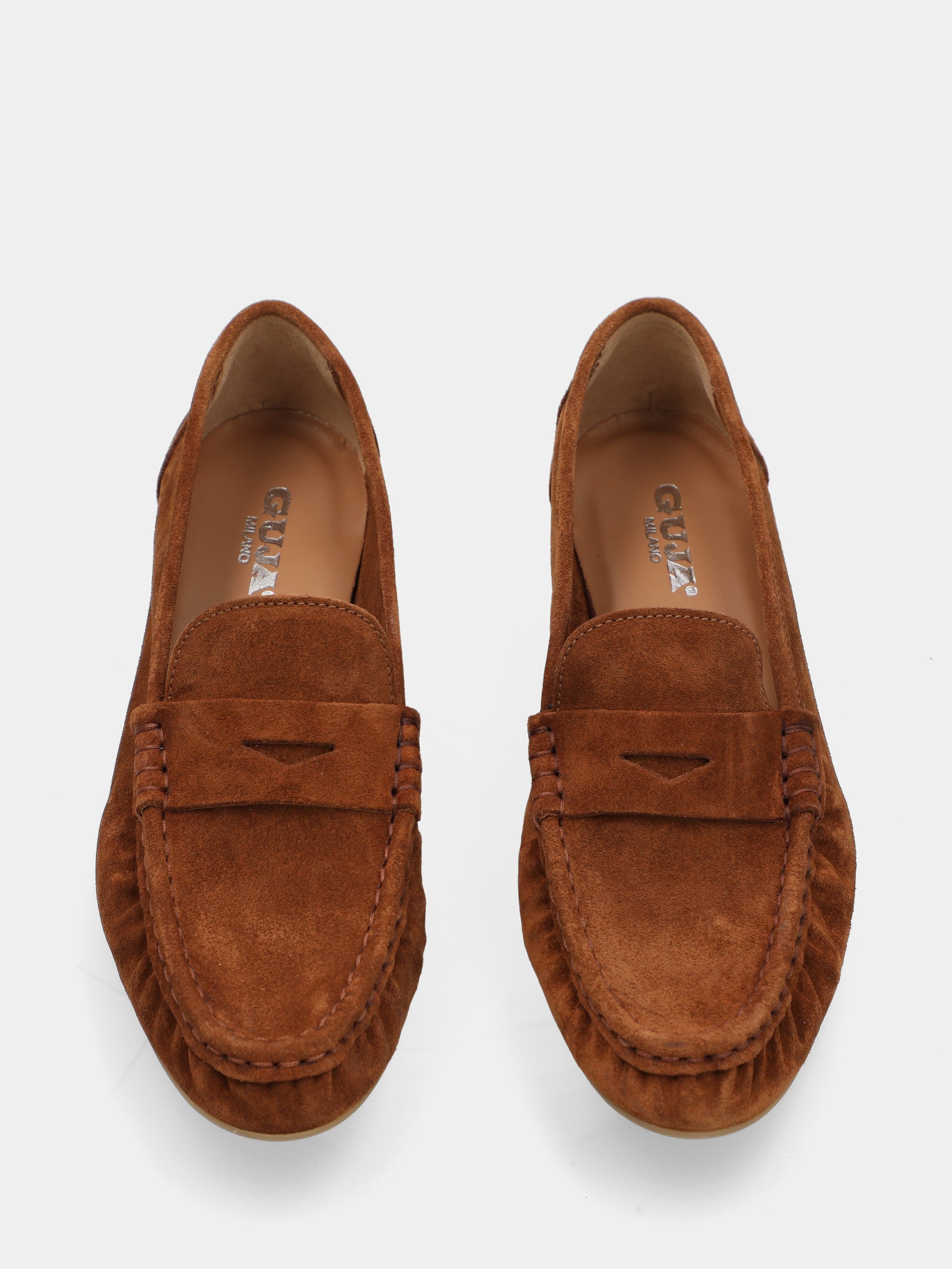Mocassin en velours couleur cuir avec masque en forme de bouche de lion