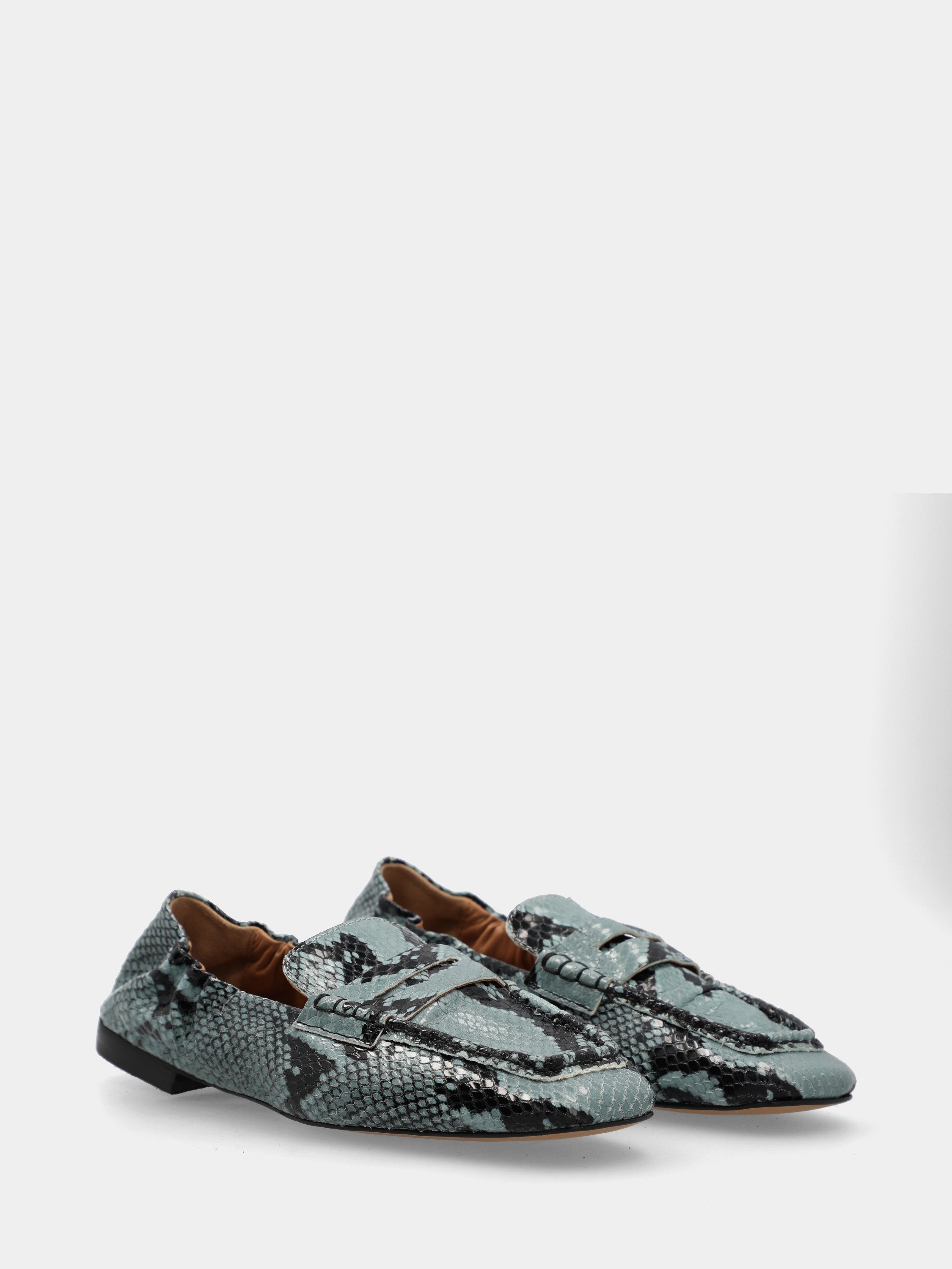 Mocassin en veau python turquoise avec construction sacchetto