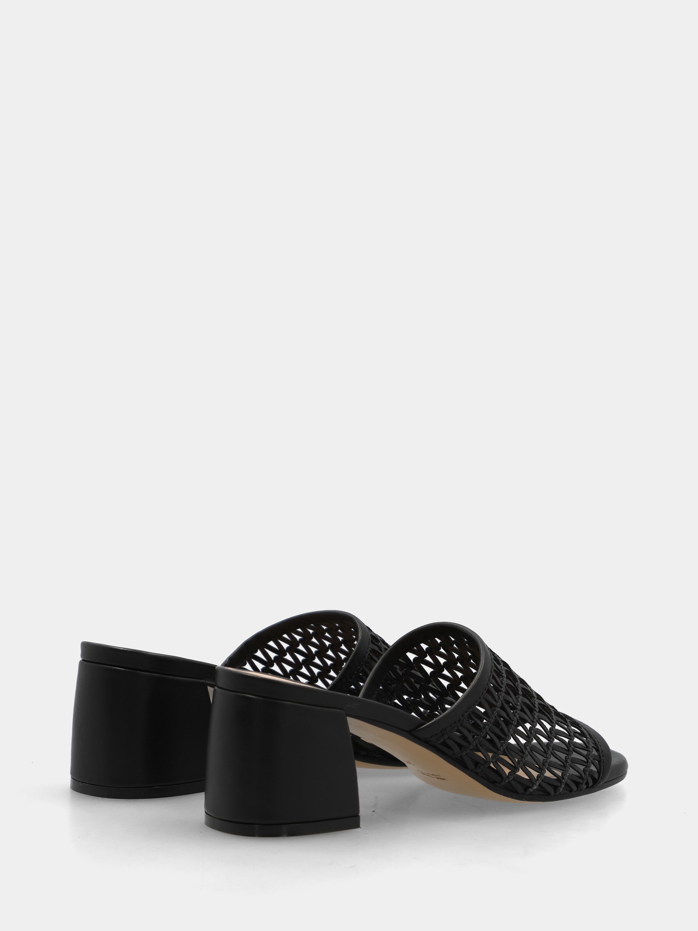 Ciabattina in raffia nera con tomaia intrecciata