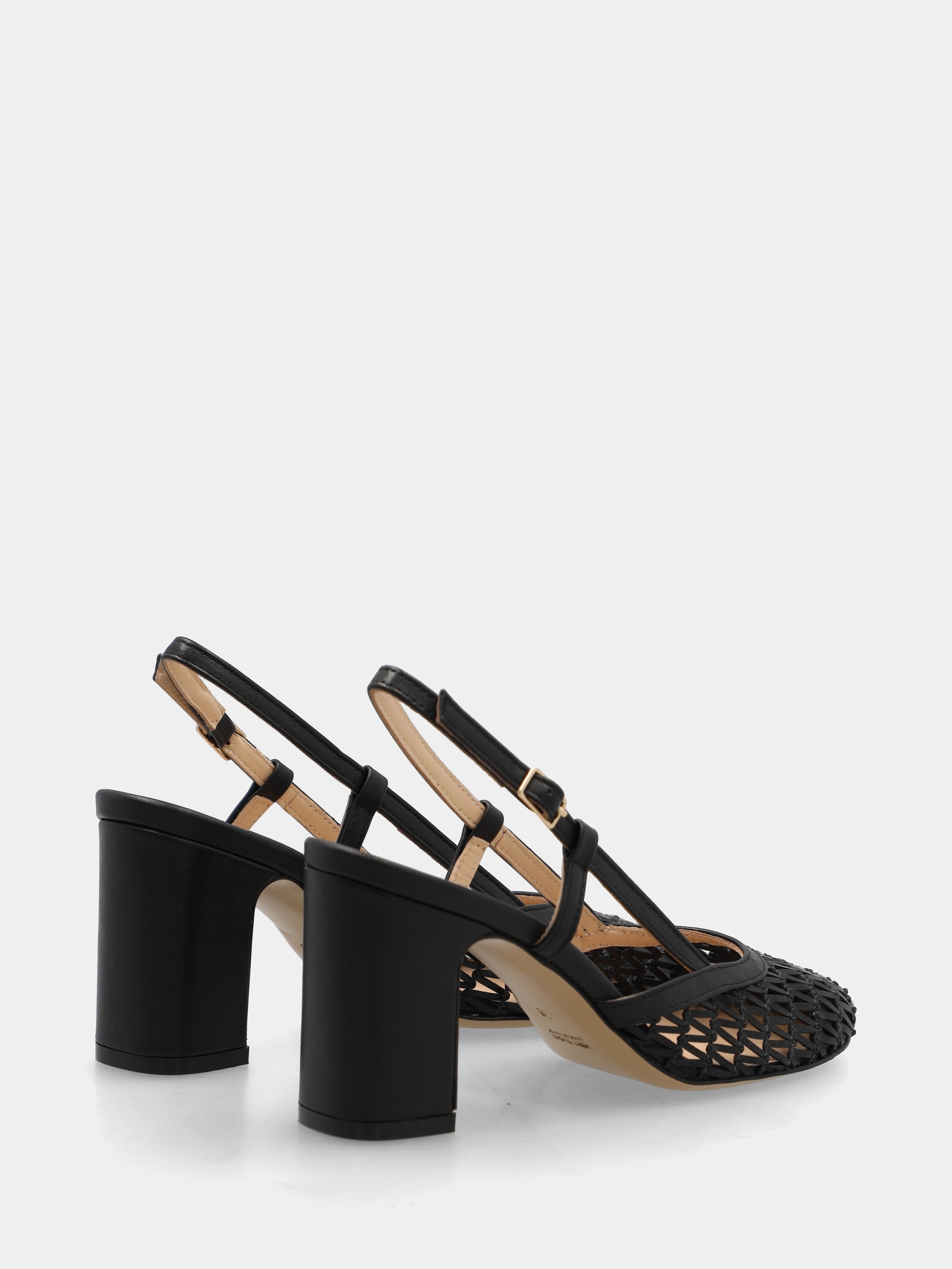 Slingback in rafia nera intrecciata con tacco largo