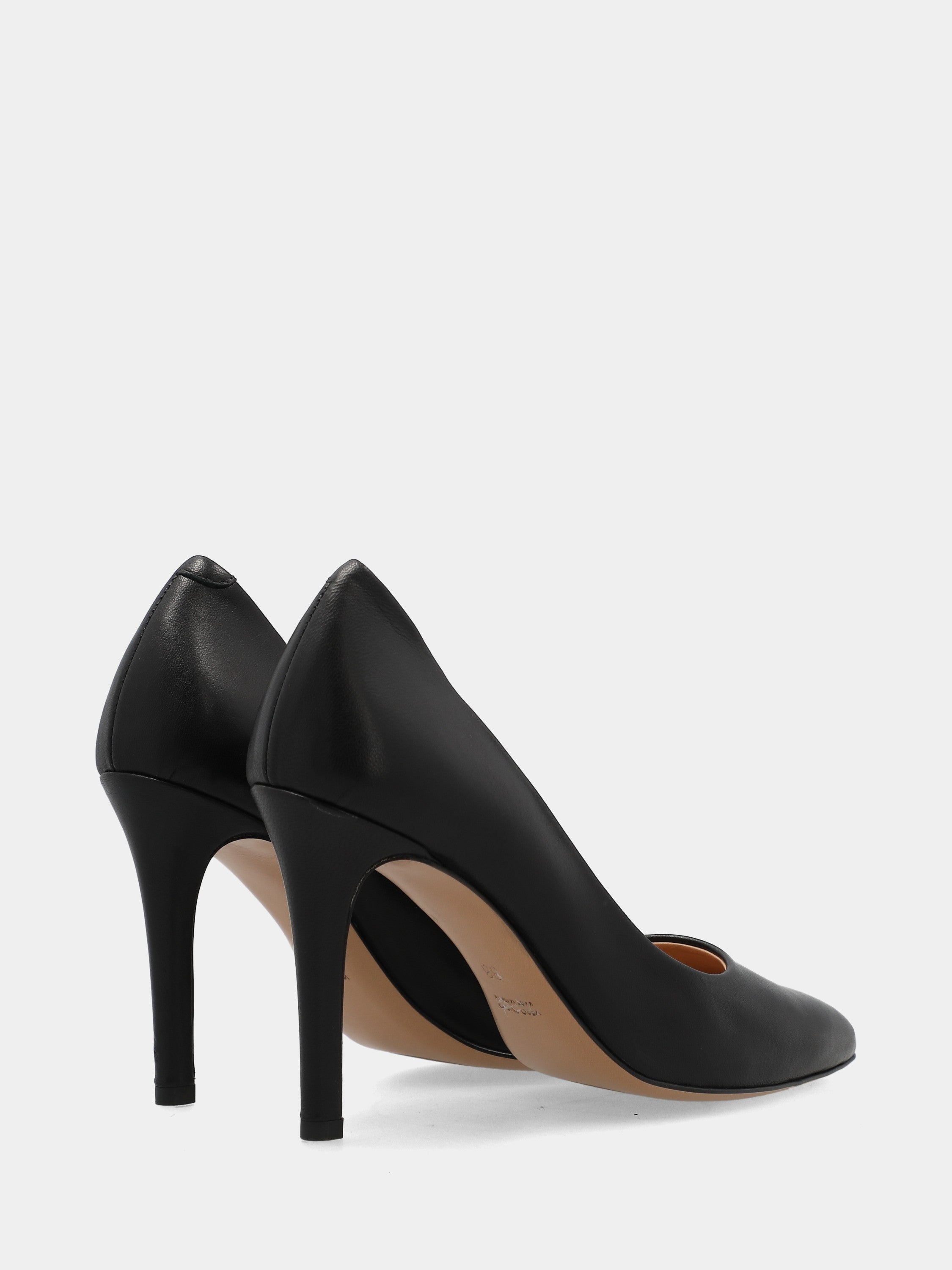 Décolleté in nappa nera a sacchetto con stiletto 90mm