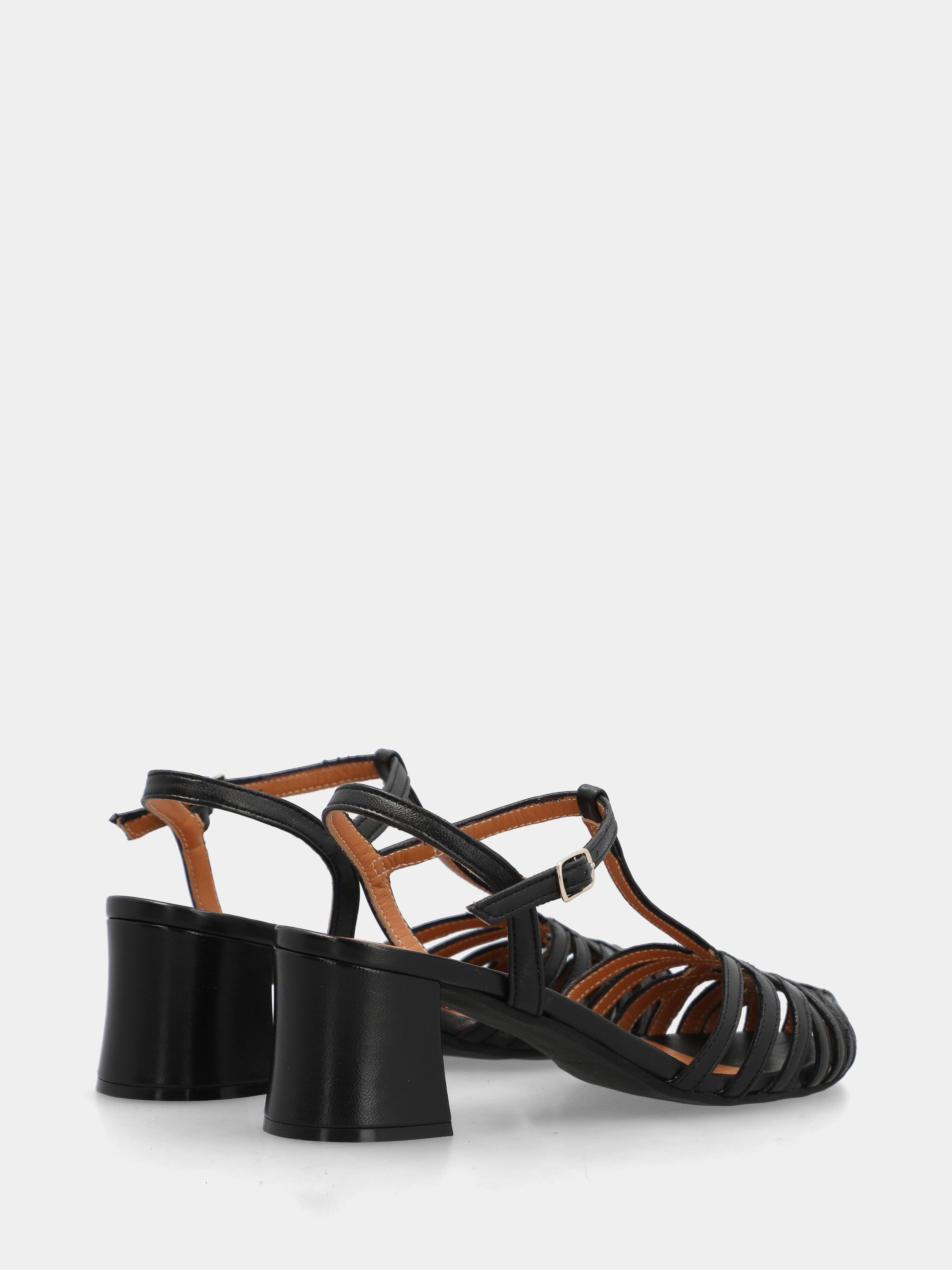 Sandale en veau noir avec brides arquées et talon bloc