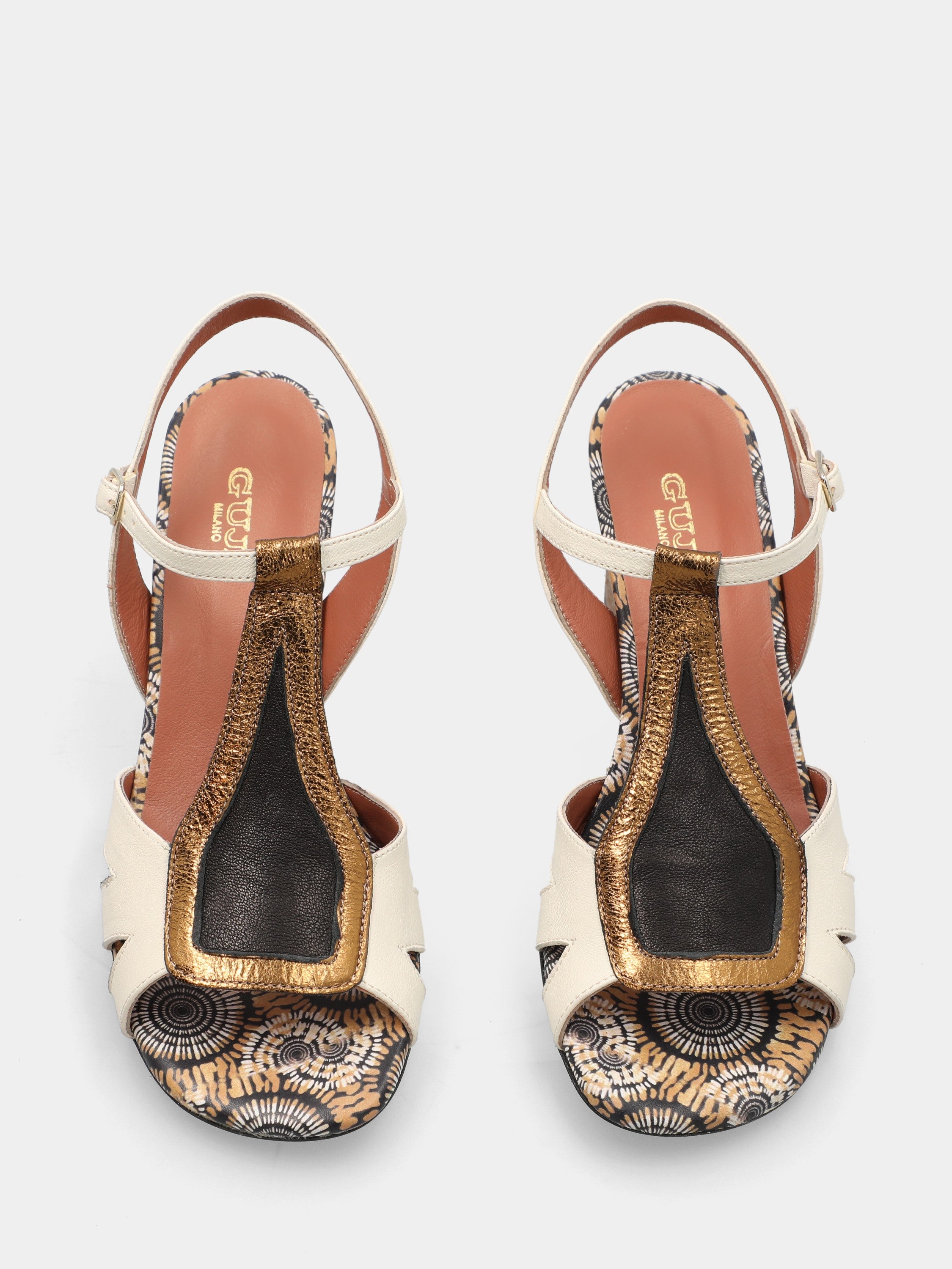 Mehrfarbiger Kalbsleder-Sandalette mit segmentiertem Obermaterial und Blockabsatz