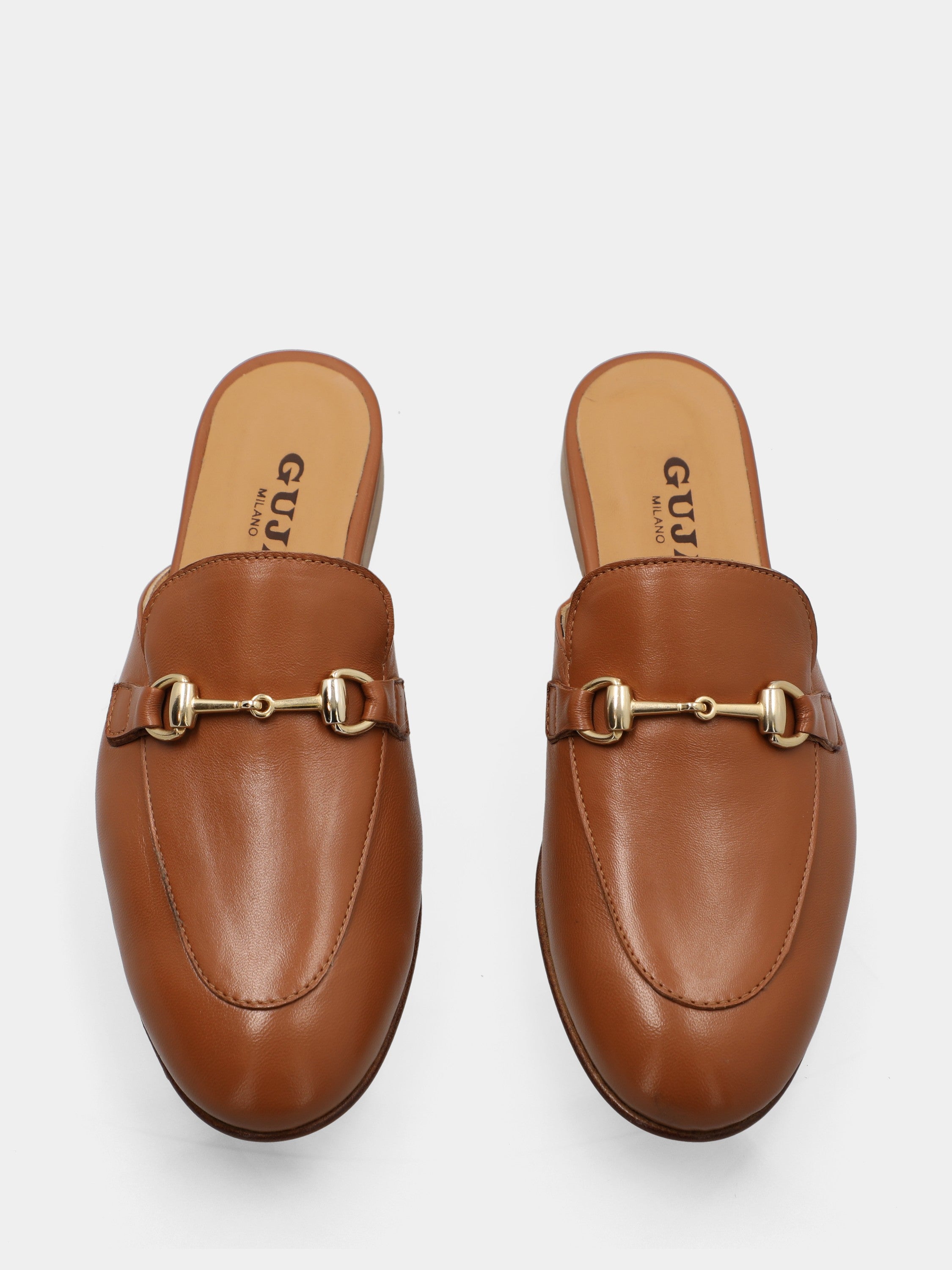 Sabot in nappa cuoio con morsetto metallico e tacco 20mm