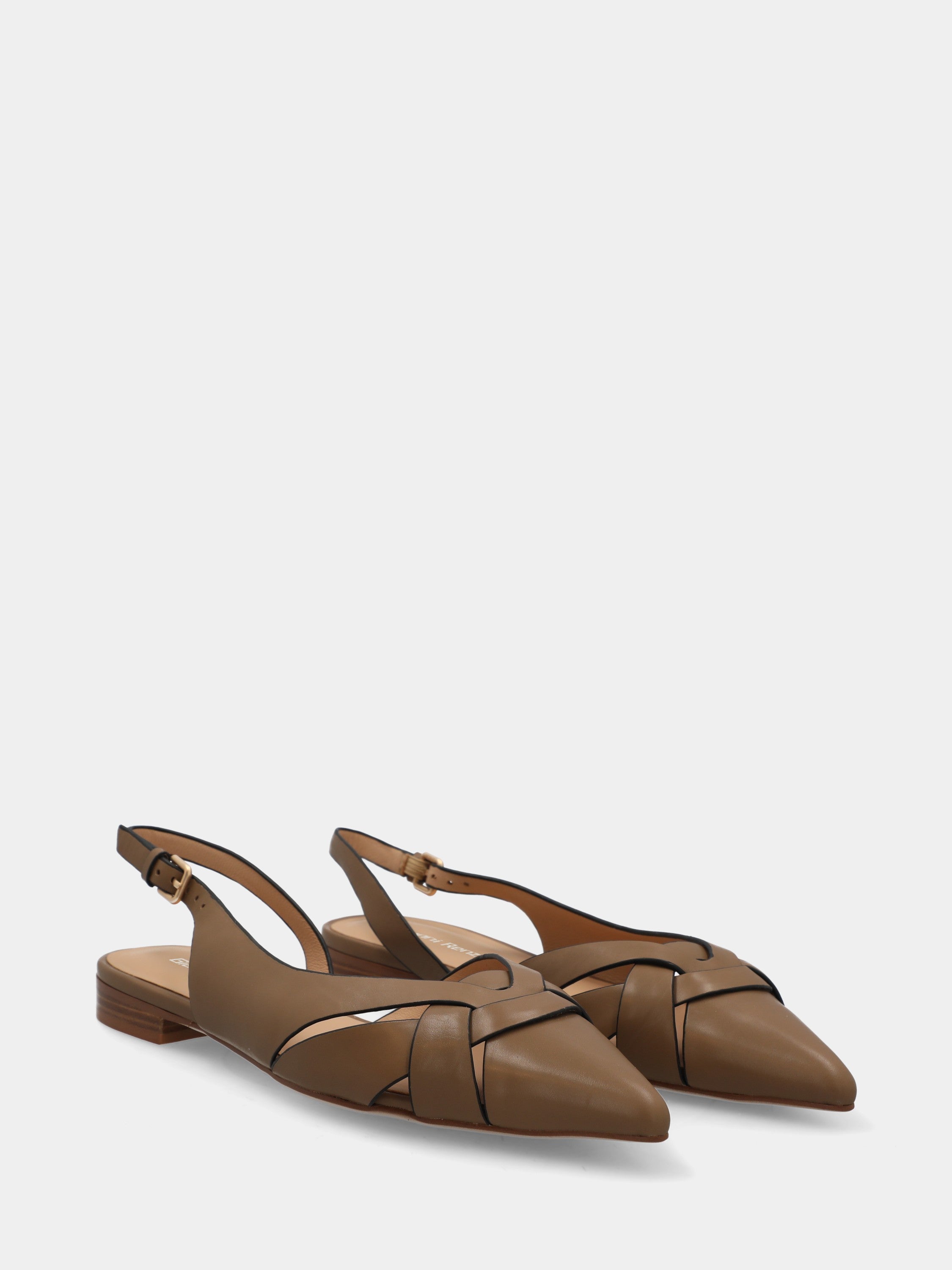 Slingback in vitello grigio con listini incrociati