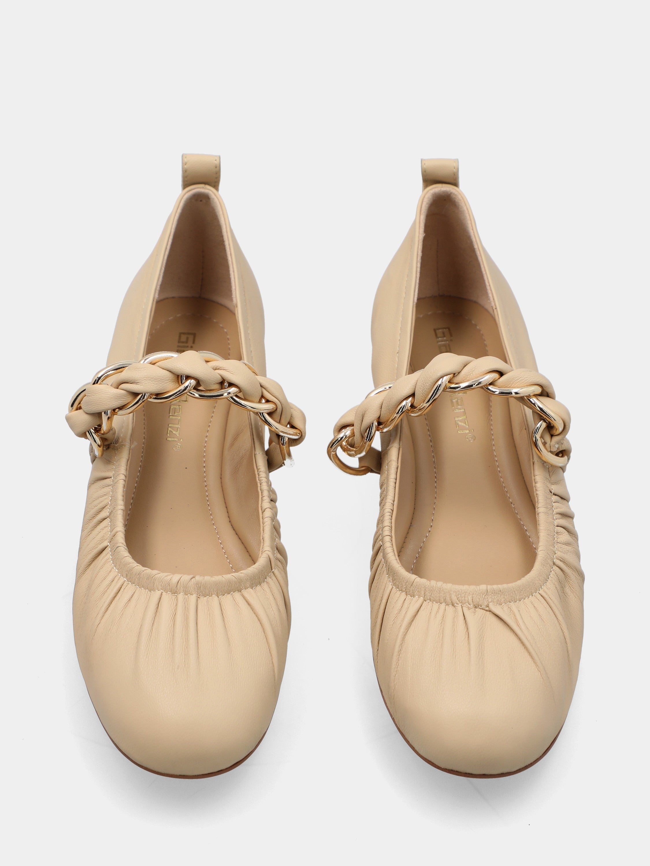 Ballerina in nappa bianca con catena sul collo
