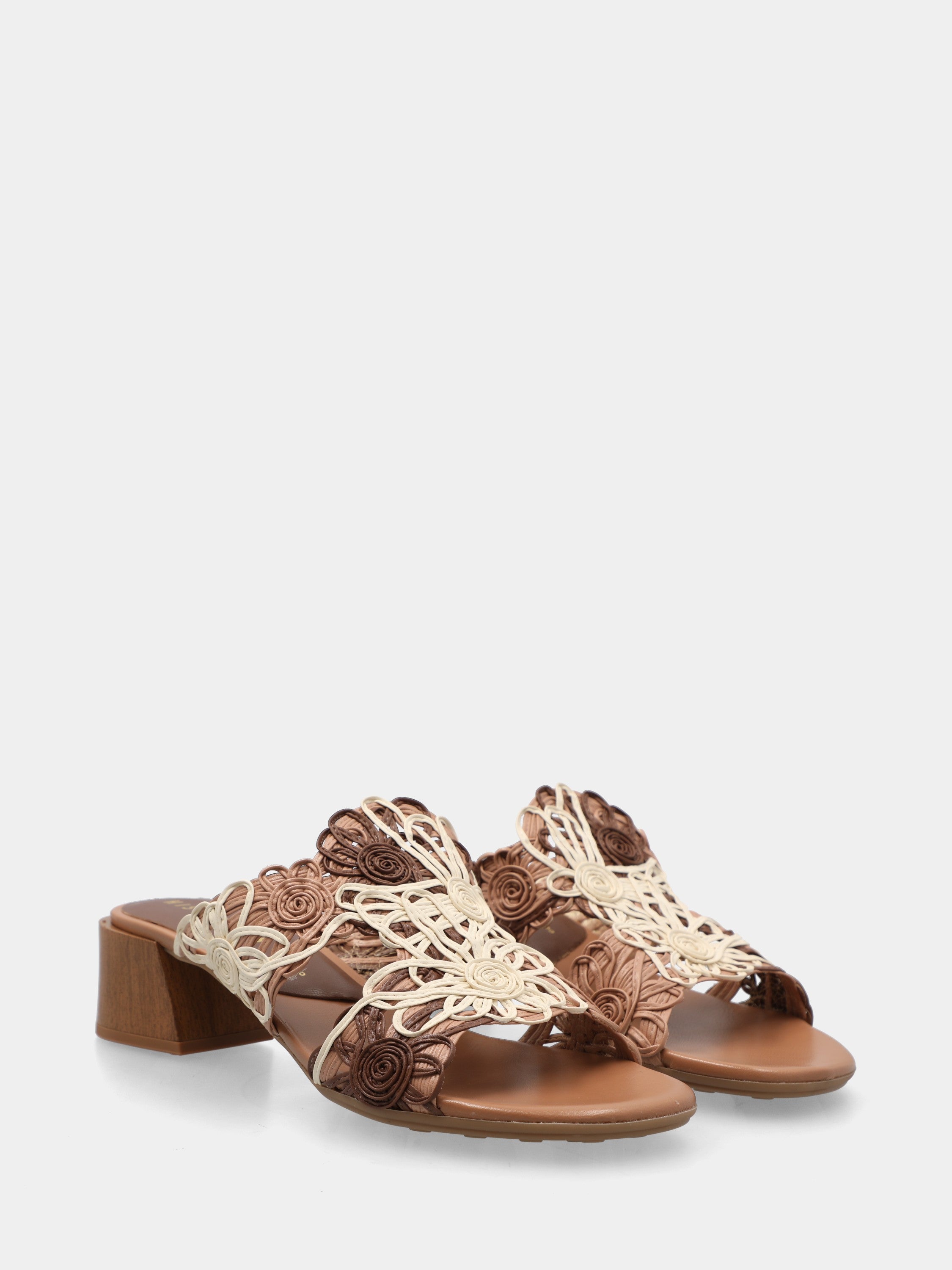 Sabot in raffia multicolor con fiori di nastro