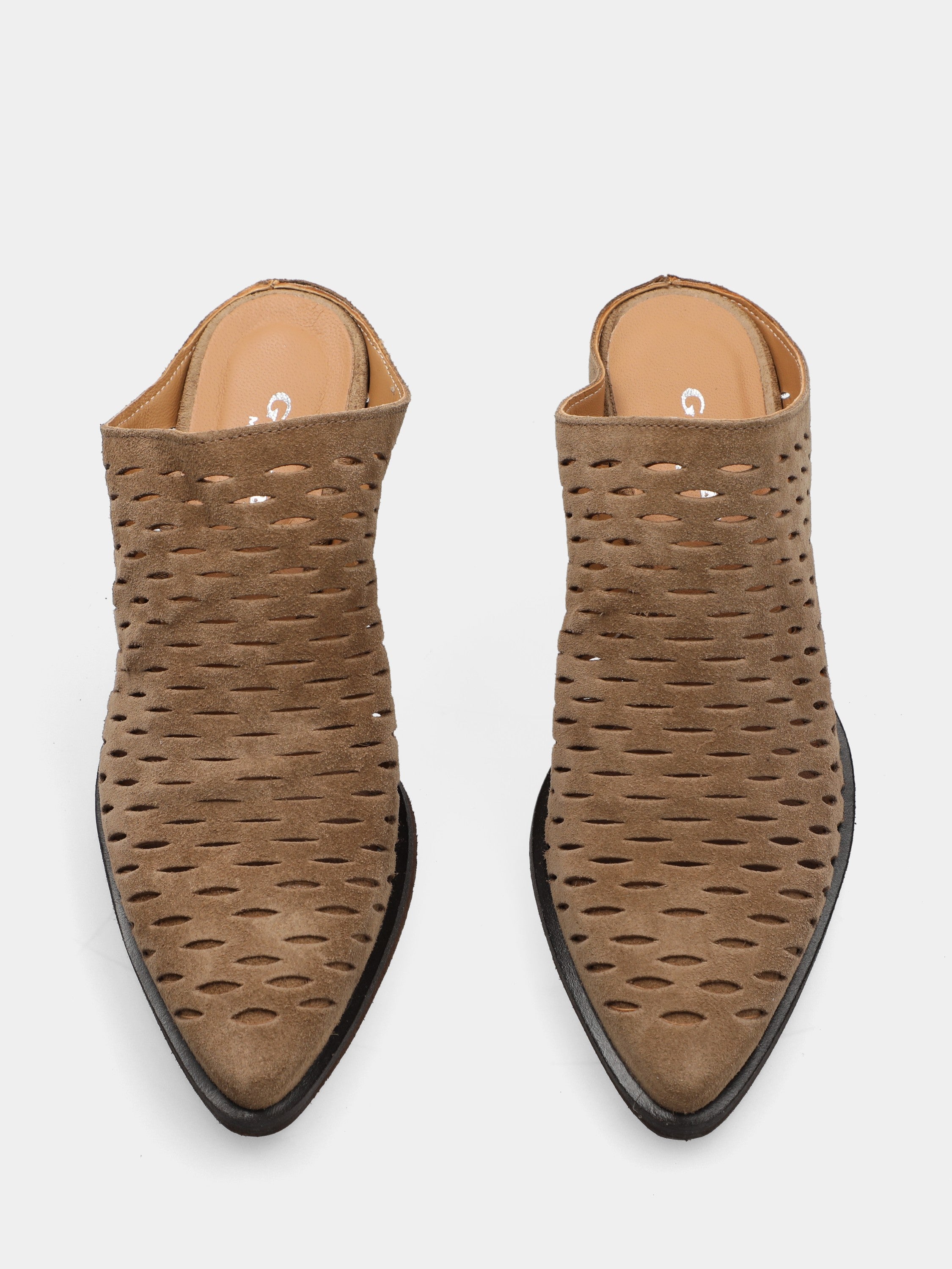 Sabot in velour taupe con punta sfilata