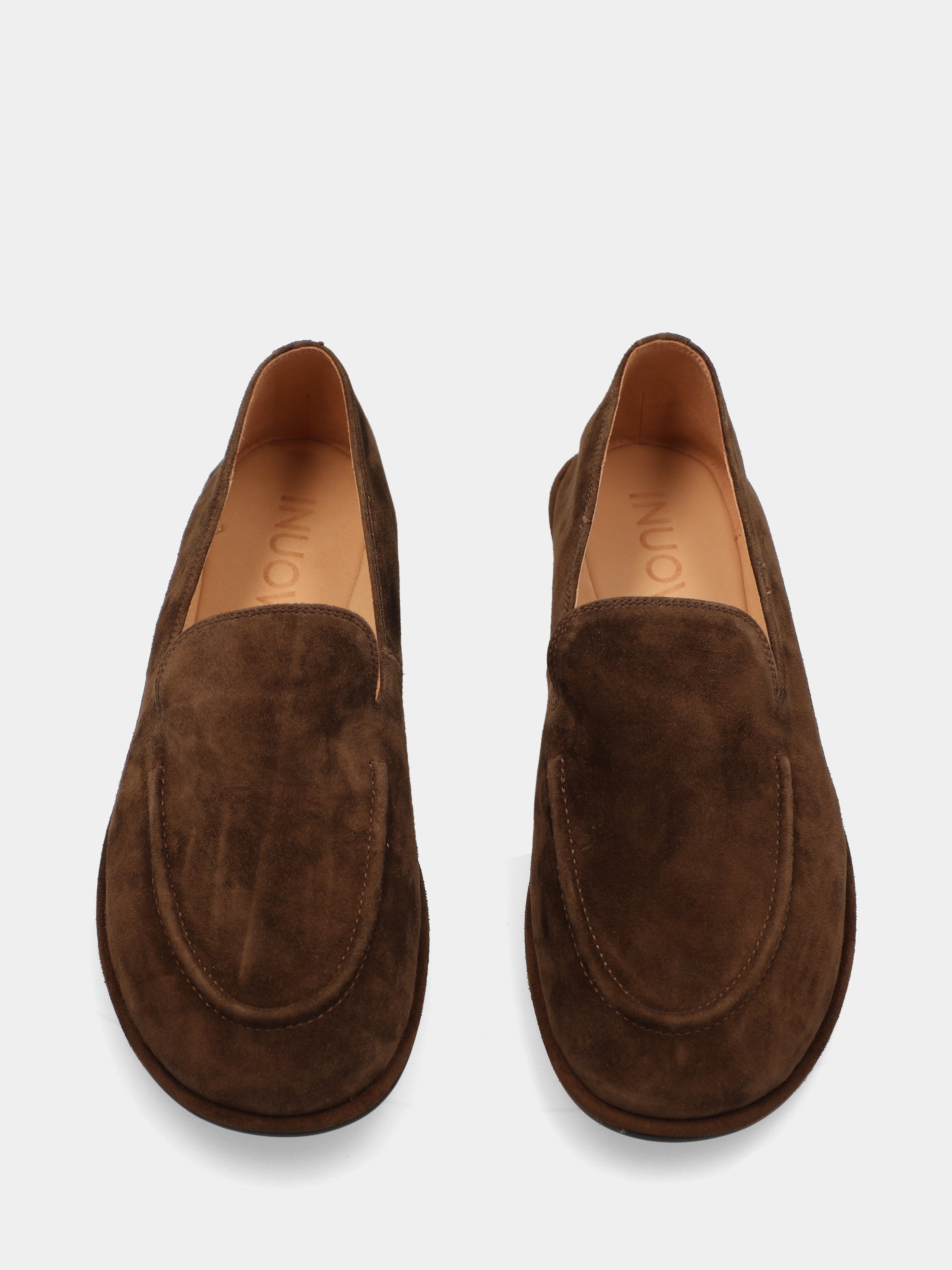 Pantofolina in camoscio testa di moro con bordo in pelle