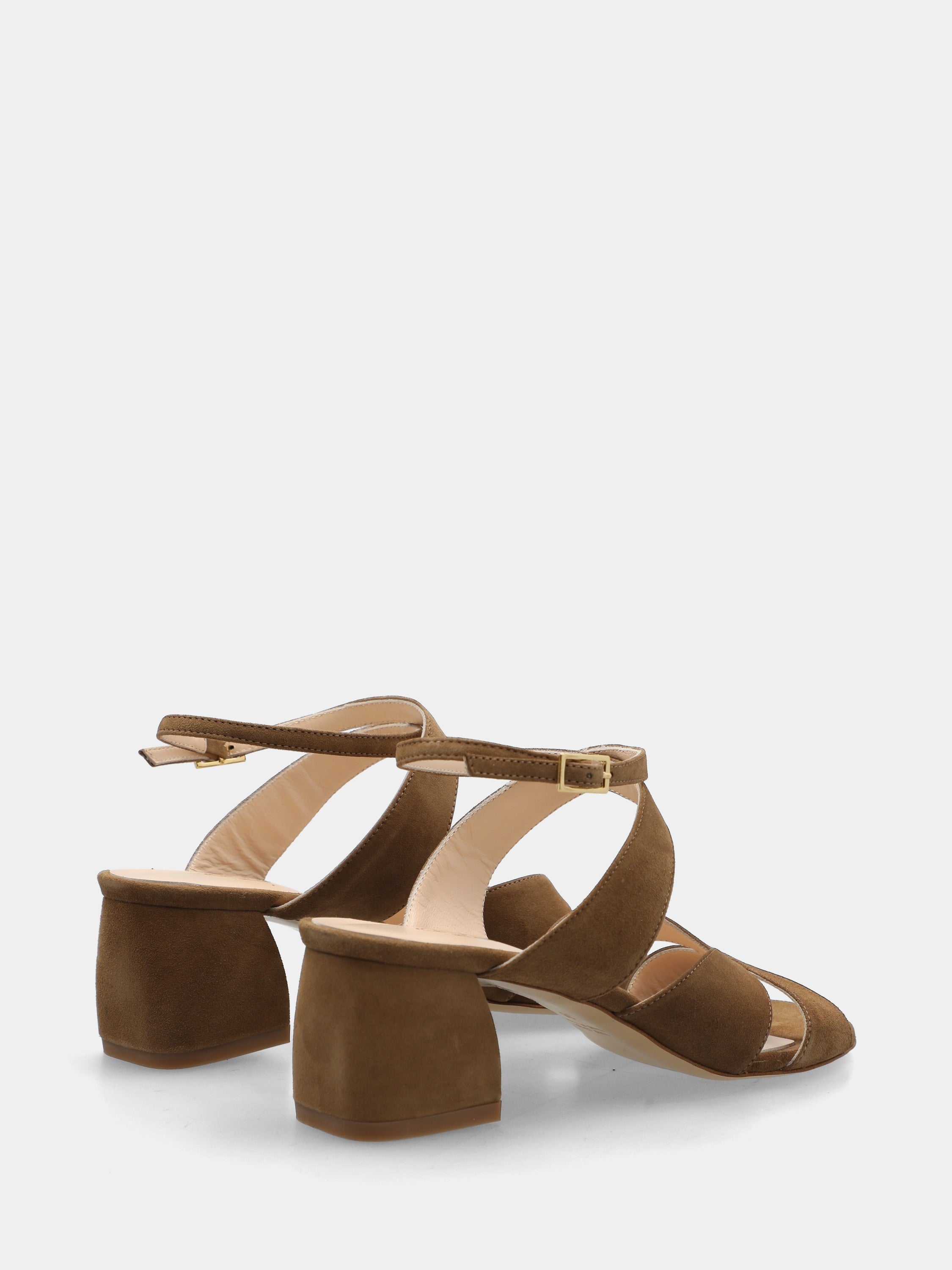 Sandalo in camoscio beige con fasce incrociate