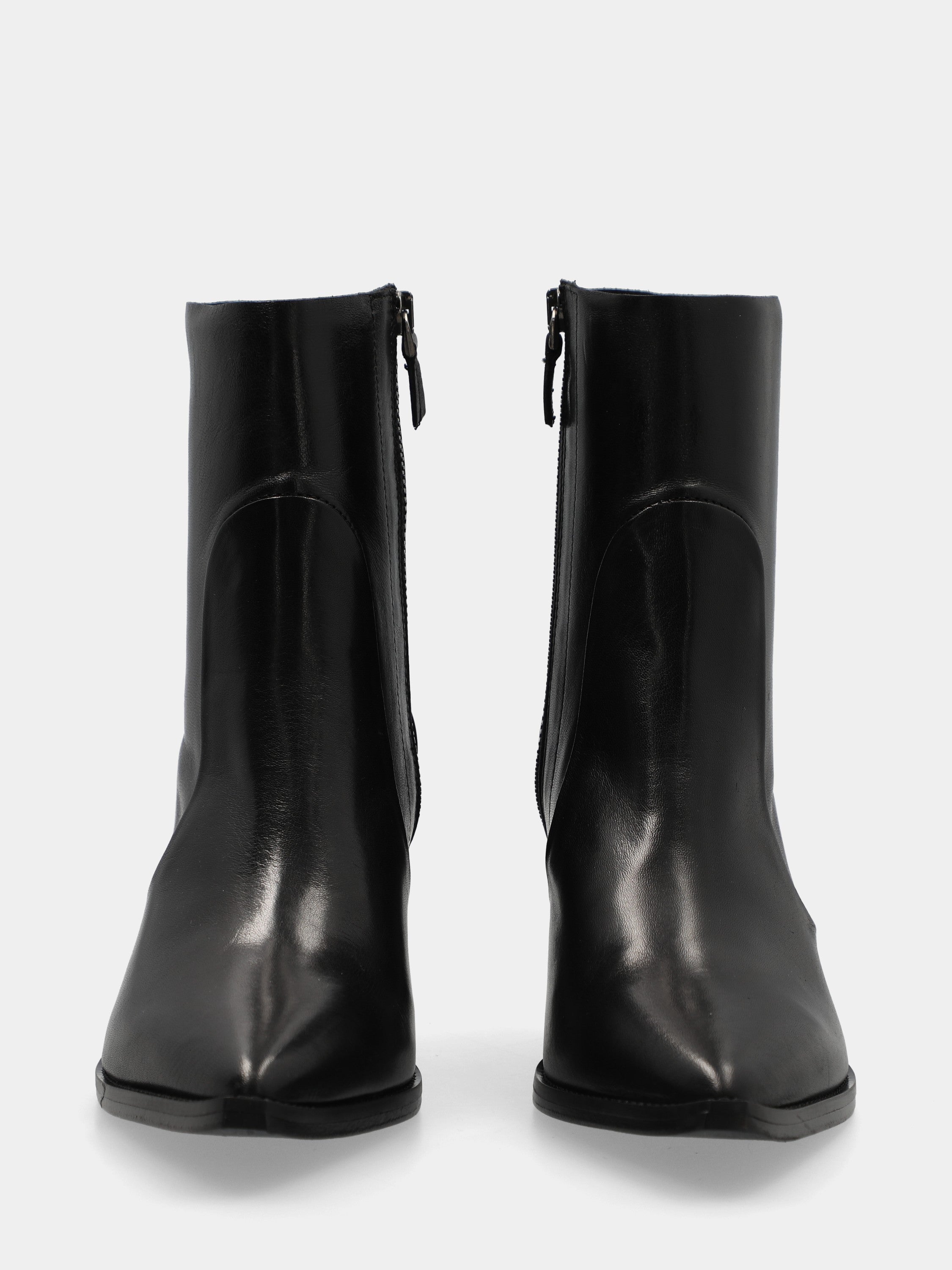 Black calf Western ankle boot with monoblock sole