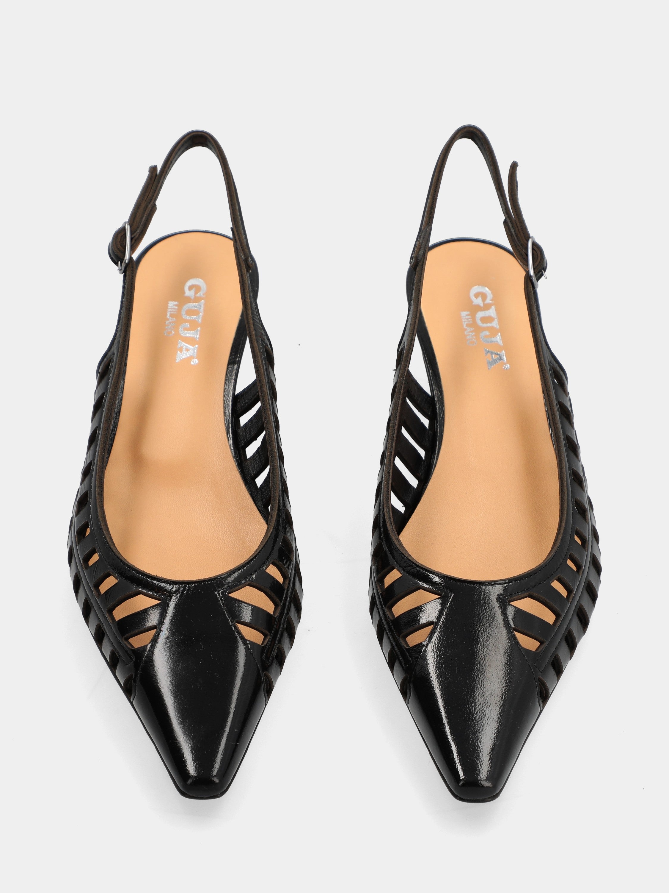 Slingback en verni miroir noir avec lanières verticales et talon calice de 30 mm