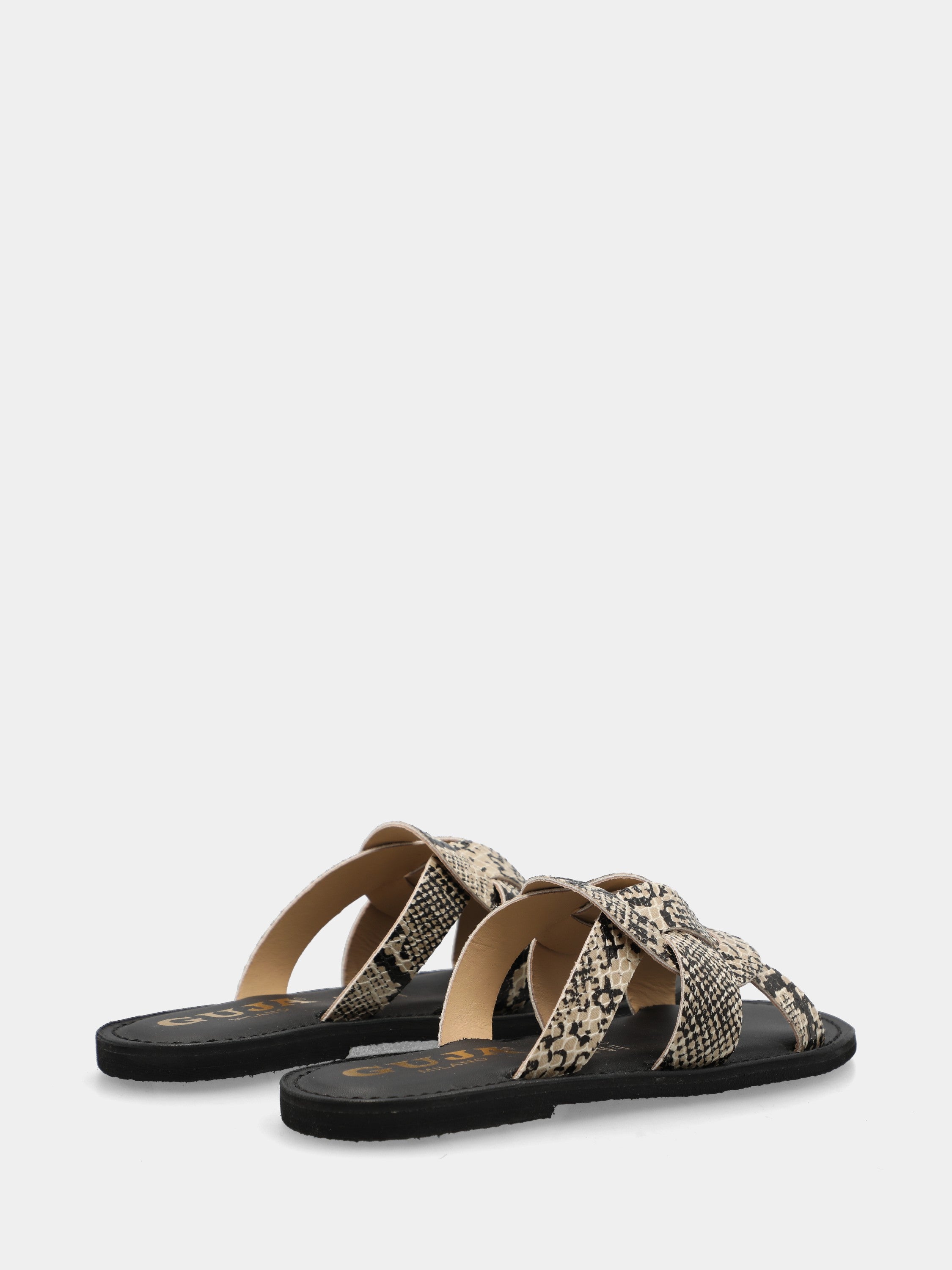 Ciabattina in vitello beige con fasce arcuate