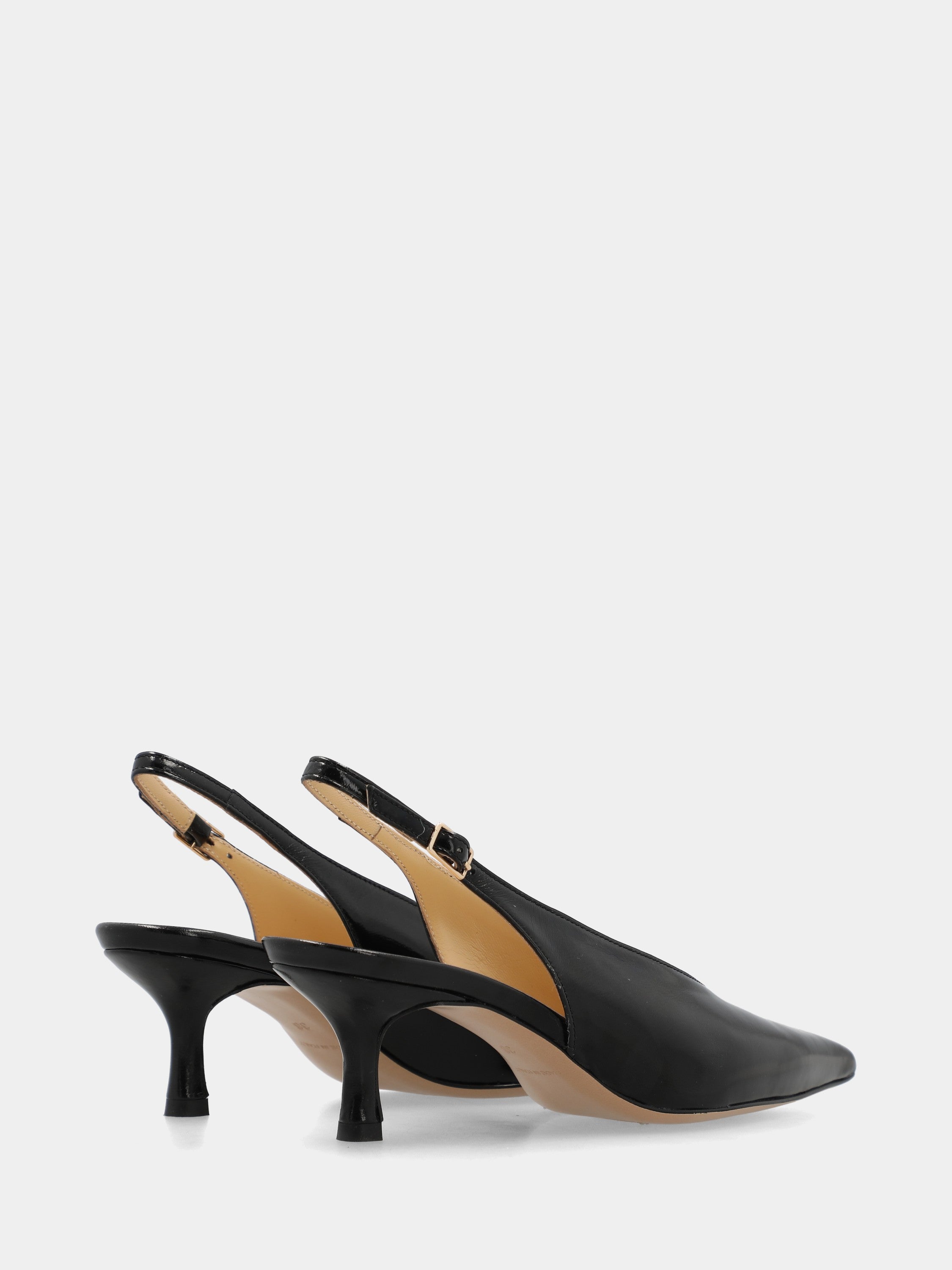 Slingback in verlux nero con scollo a uovo e tacco 55mm