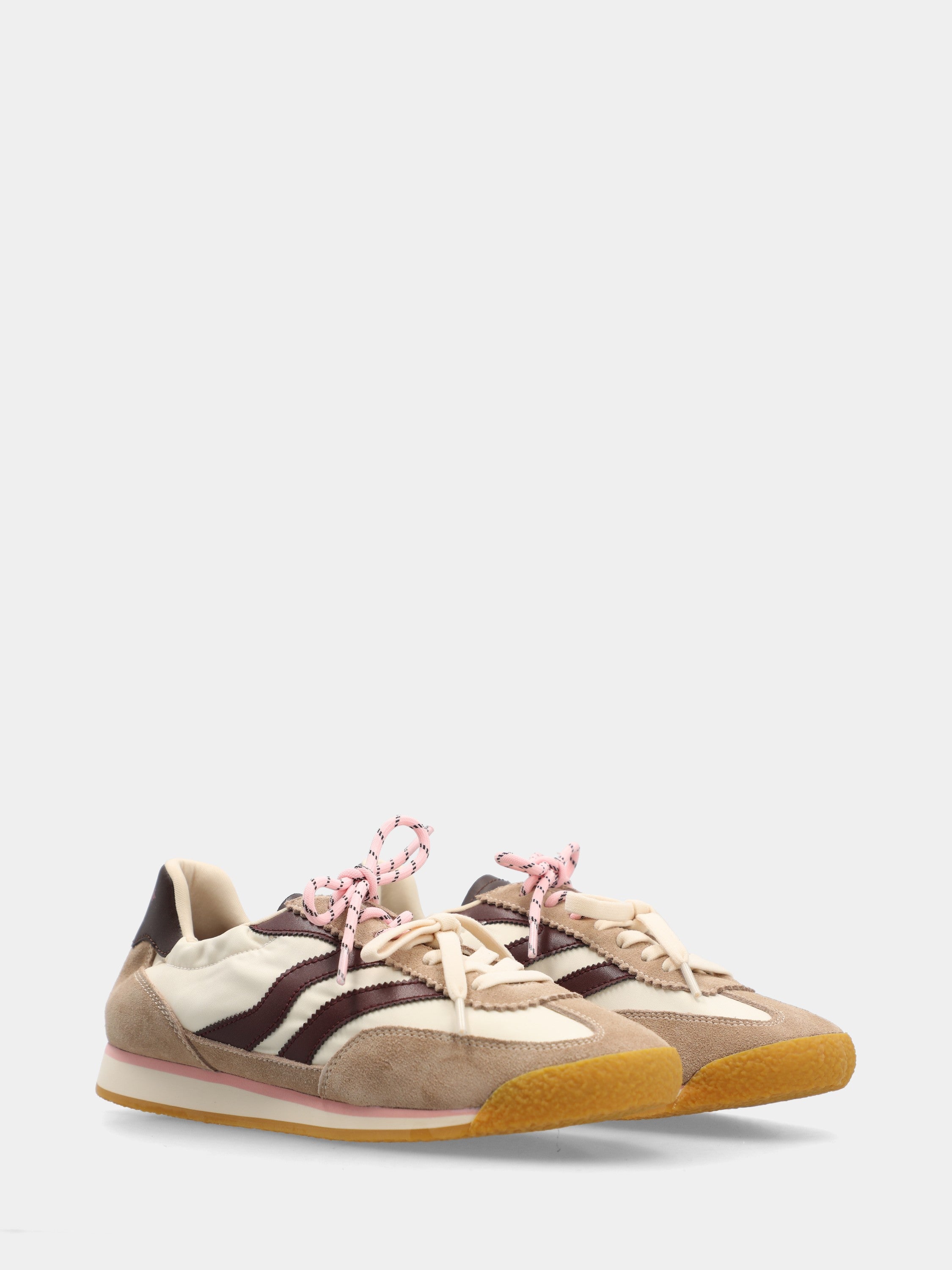 Sneaker in camoscio e vitello con riporti beige e bordeaux