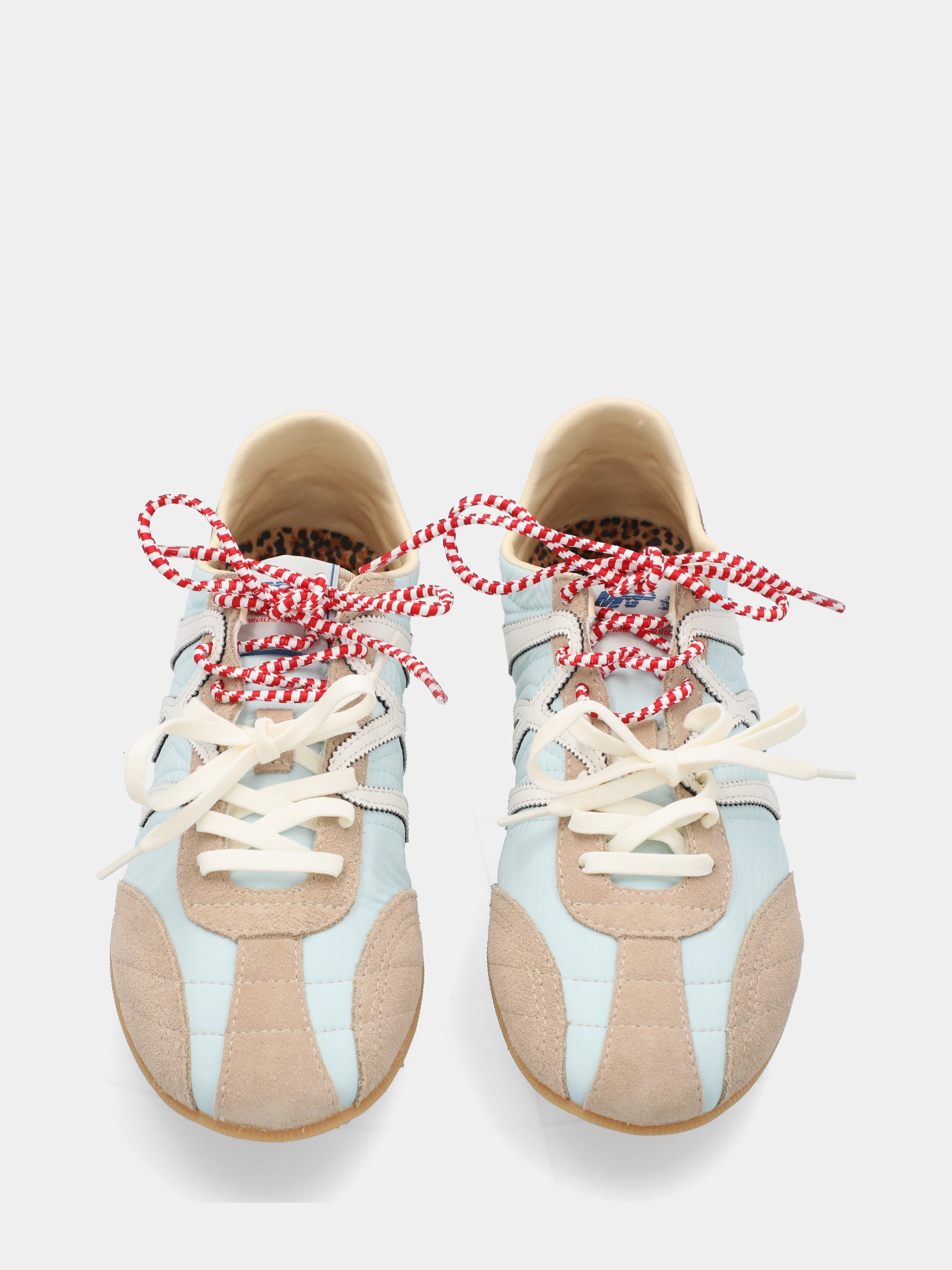 Flat sneaker in blue nylon with wavy trims