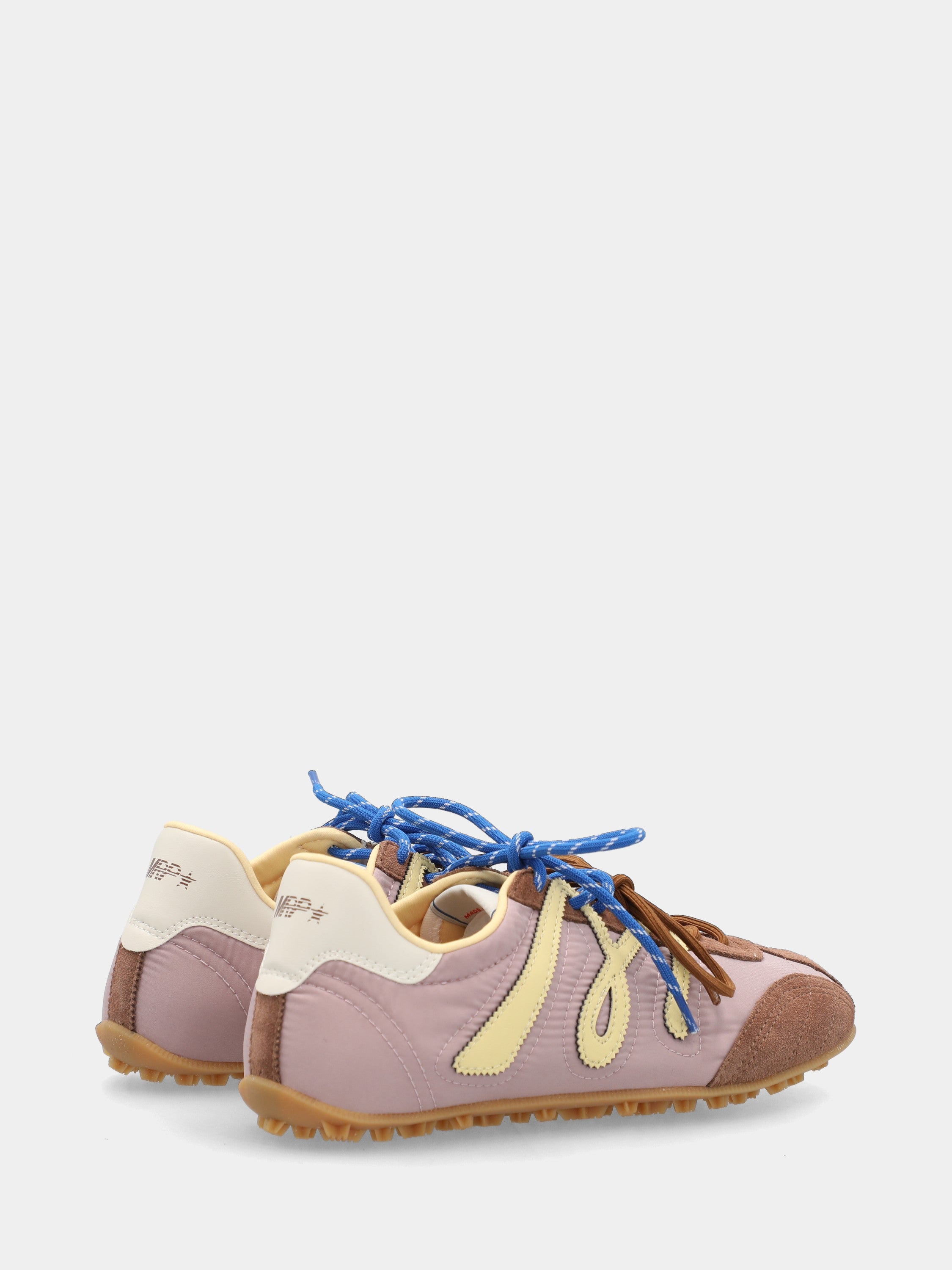 Sneaker flat in nylon lilla con riporti ondulati