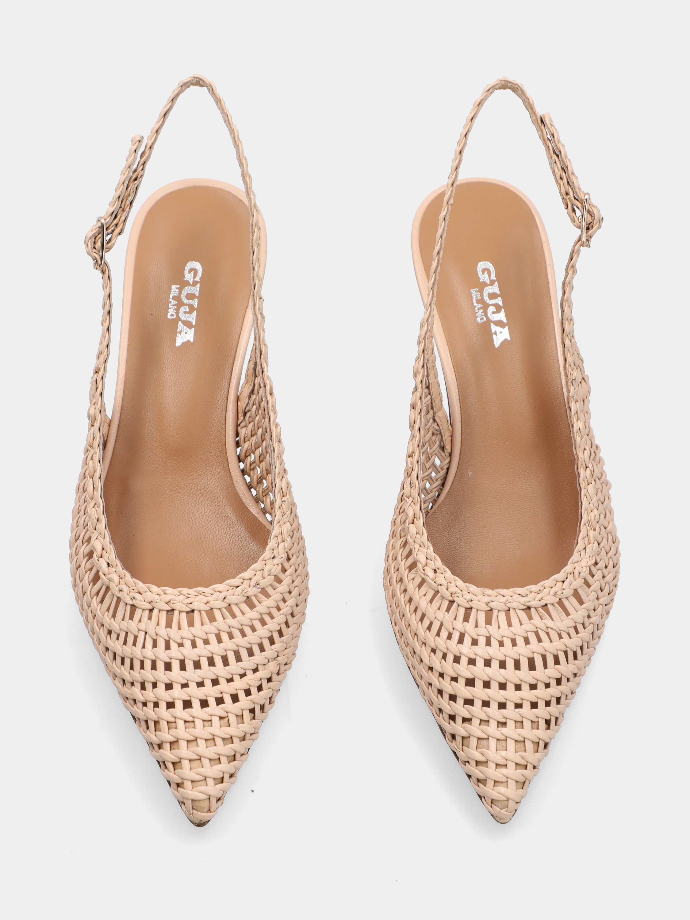 Beiger Nappaleder-Slingback mit Flechtmuster und spitzer Spitze