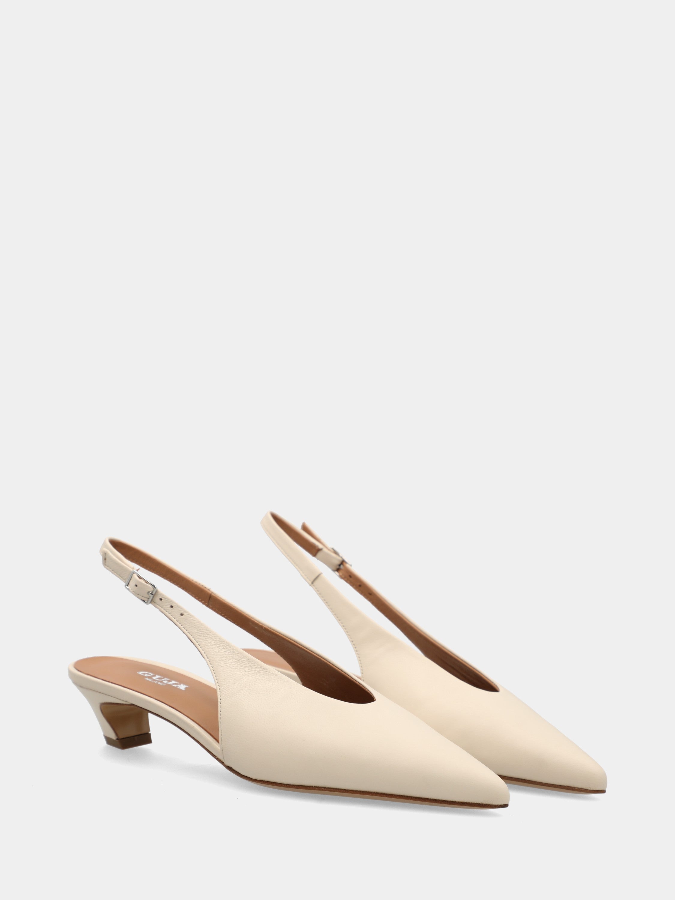 Slingback in nappa bianco latte con tacco a coda