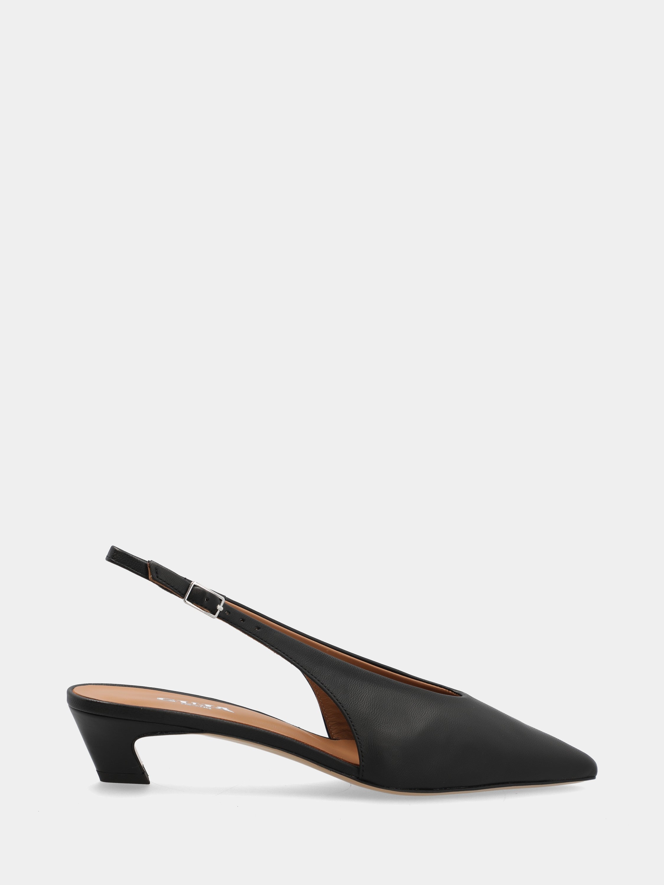 Slingback in nappa nera con tacco a coda