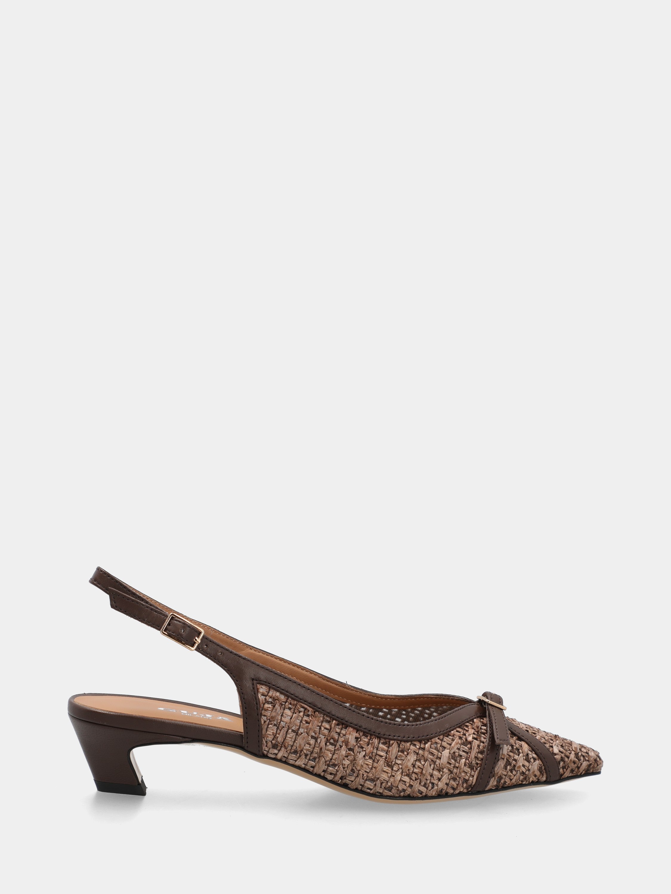Slingback in rafia nocciola intrecciata con tacco a coda