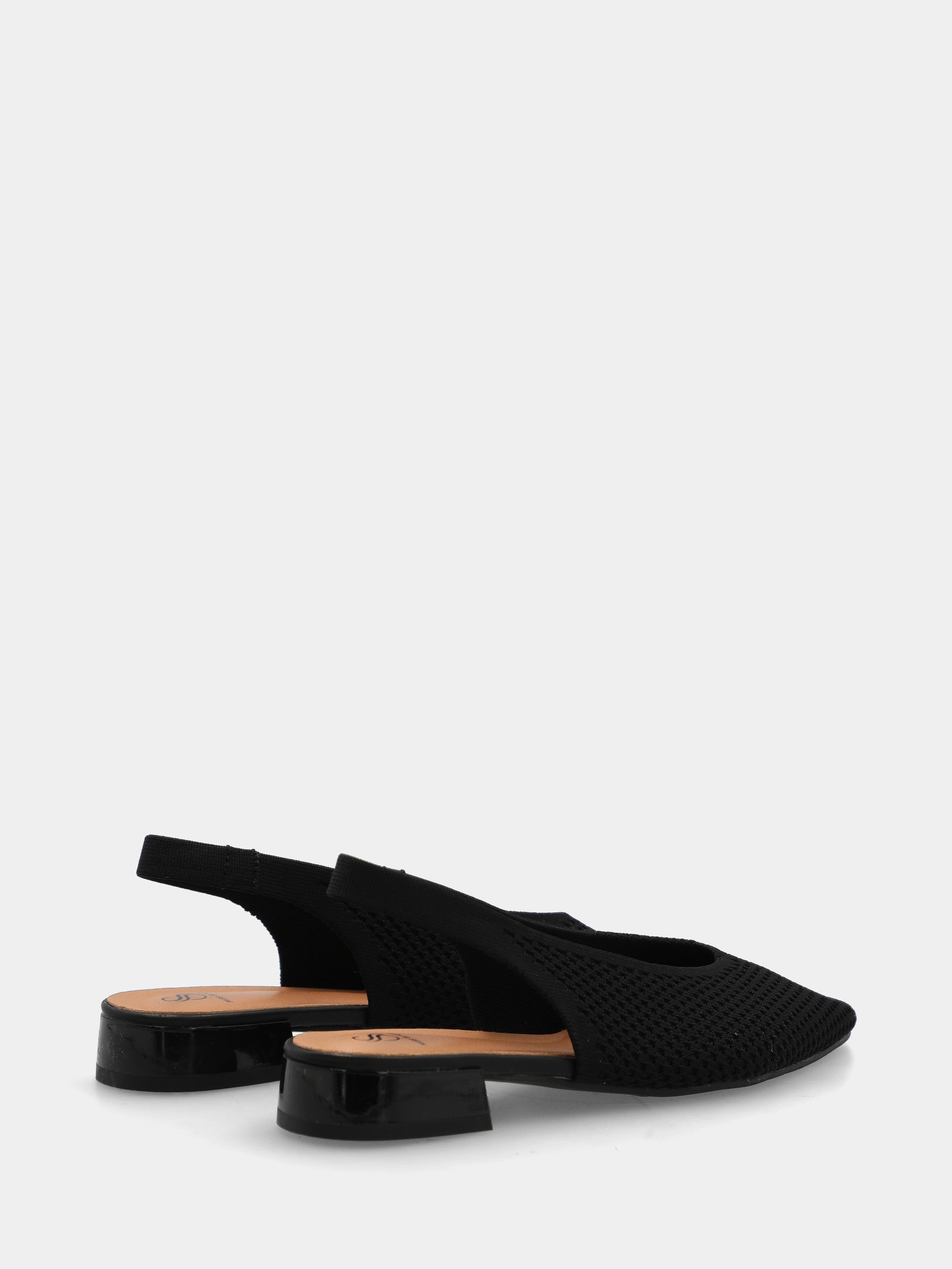 Slingback in rete nera con punta quadrata