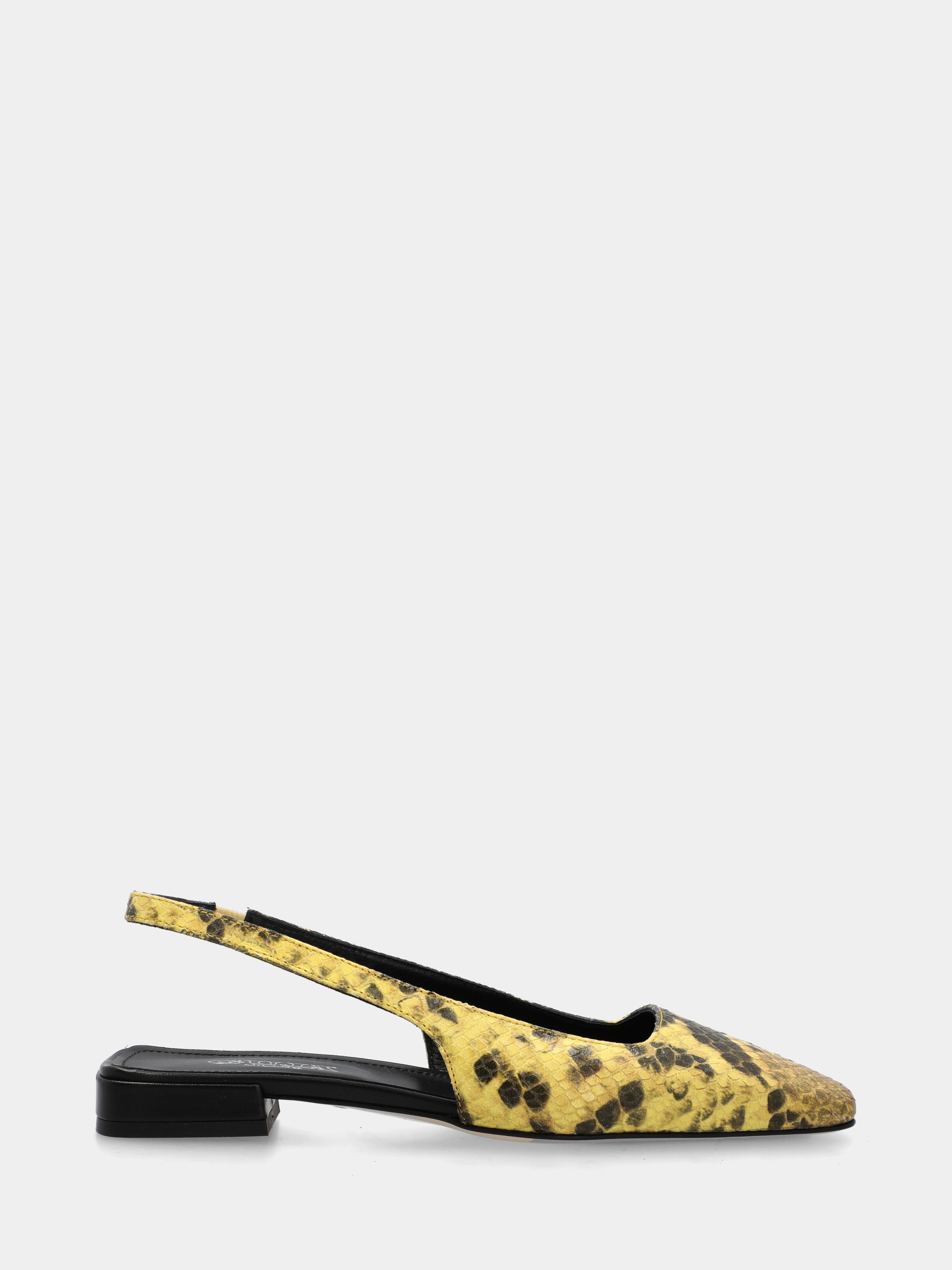 Yellow-toned python-printed calfskin slingback with square toe
