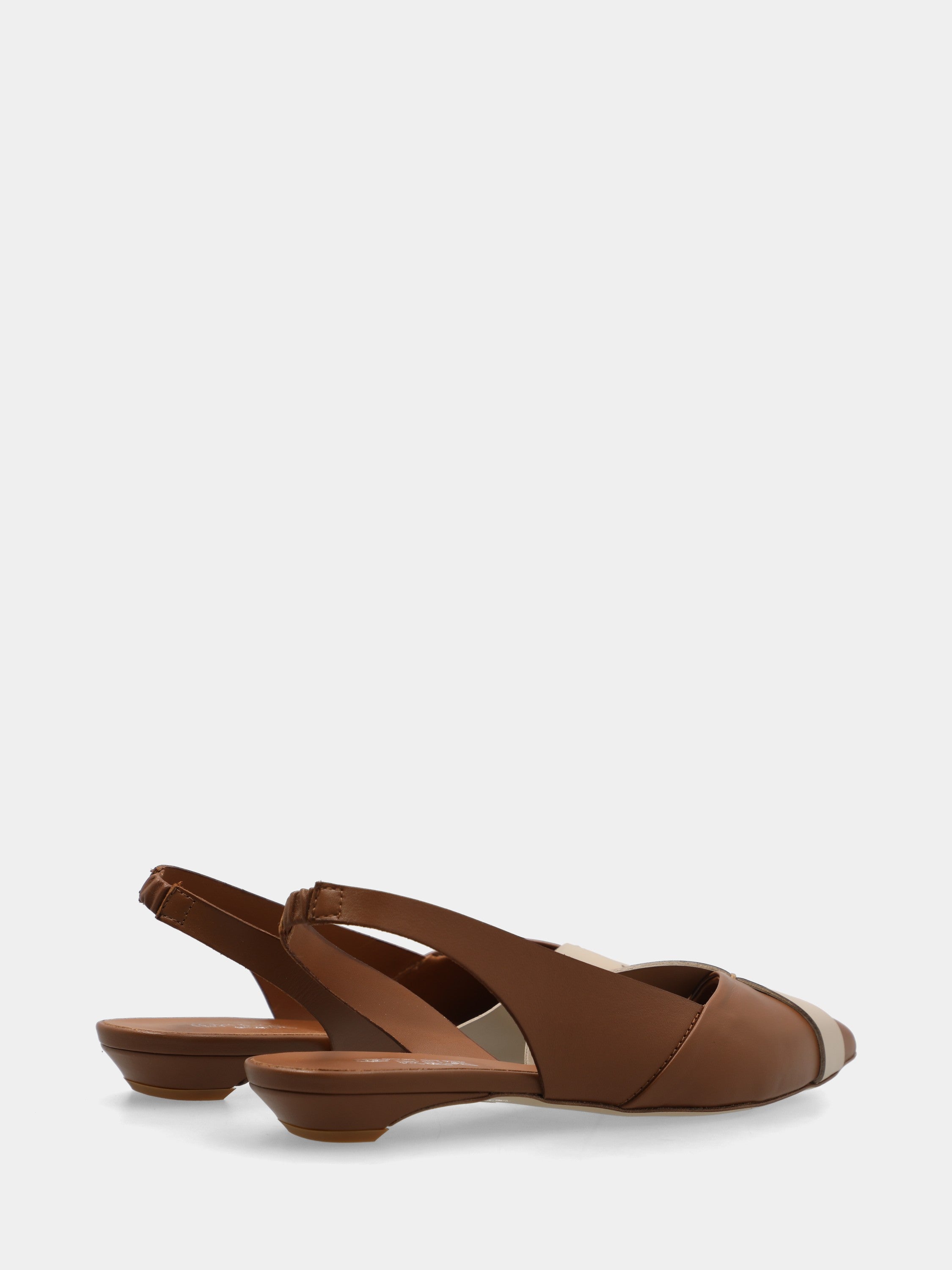Bicolore Slingback aus braunem und beigem Kalbsleder mit konischem Absatz