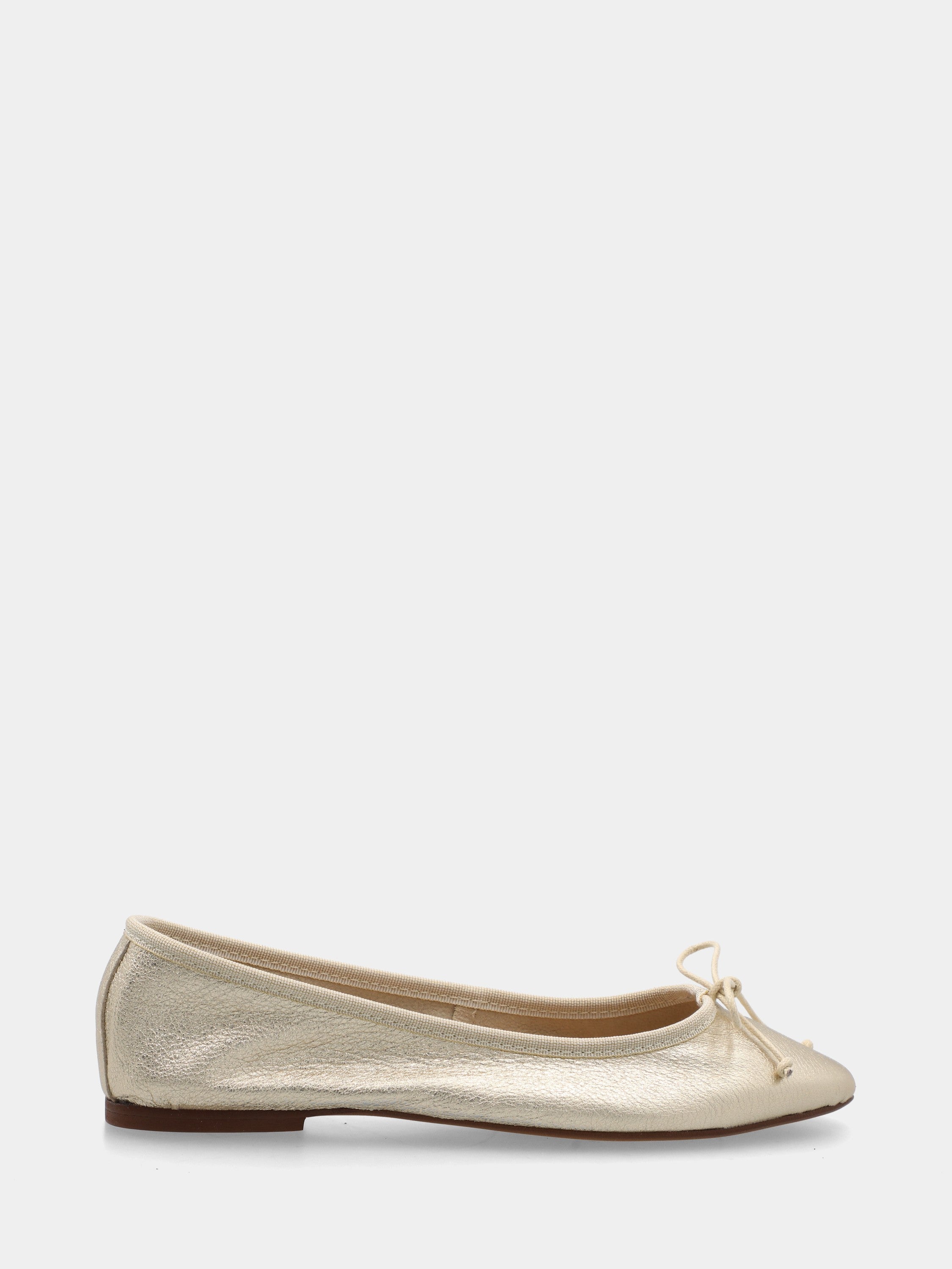 Ballet flat in platinum laminate with drawstring lace