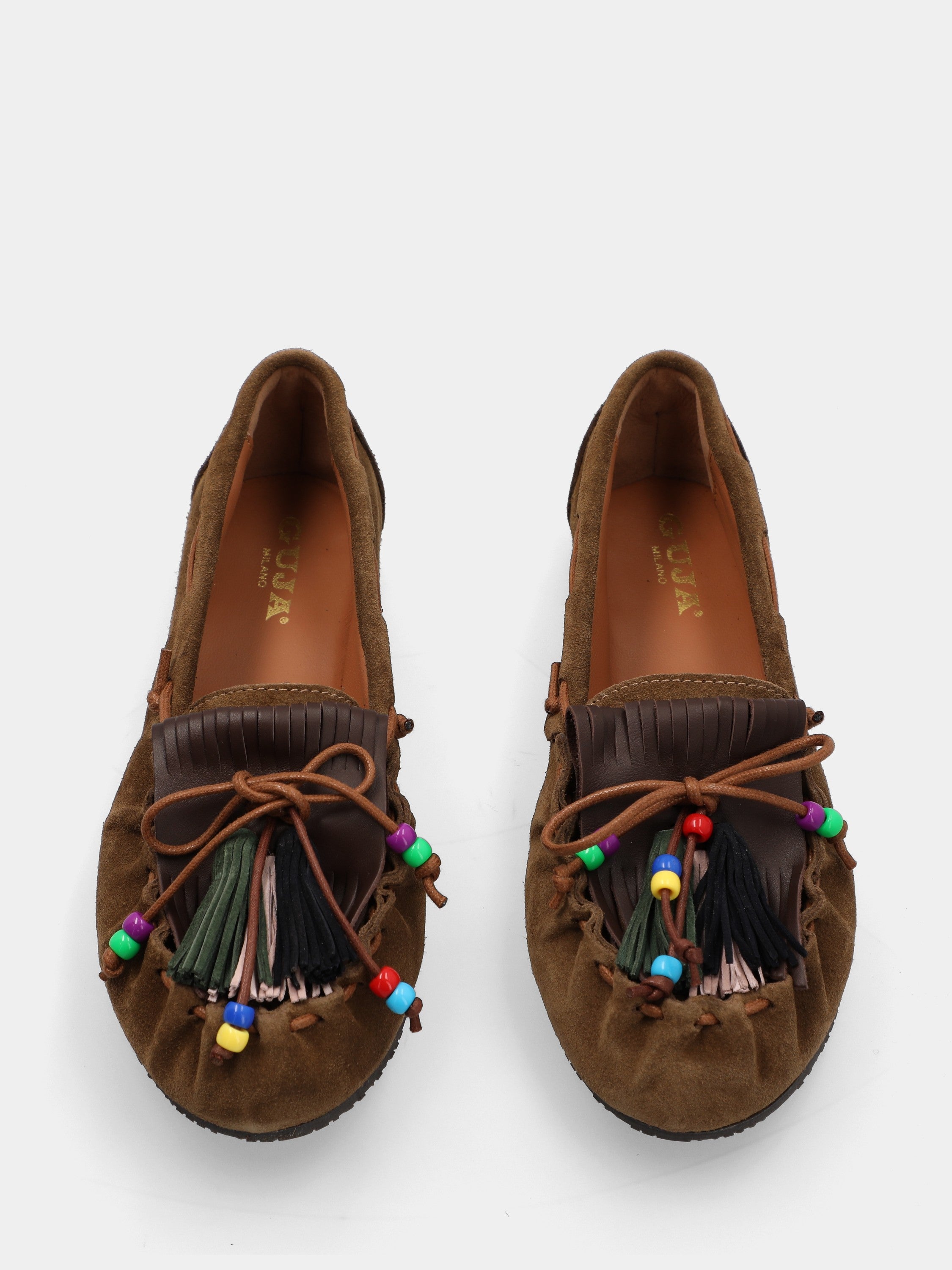 Mocassino in velour marrone con nappine e frangia