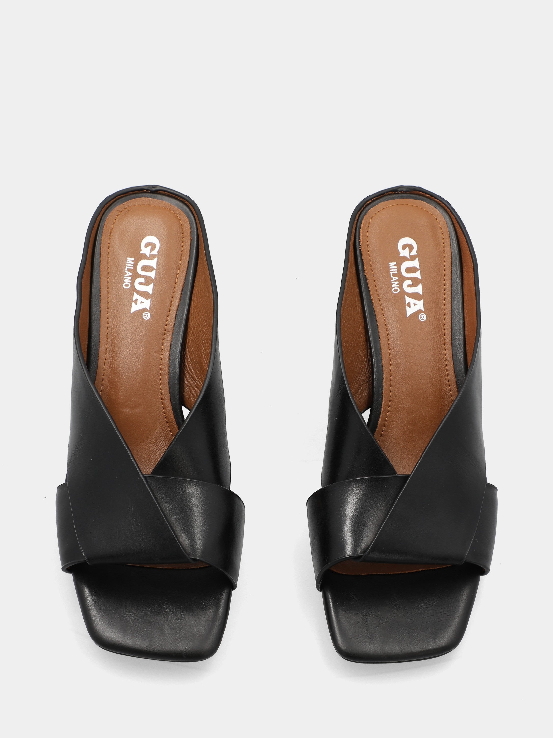 Sabot in vacchetta nera con fasce incrociate