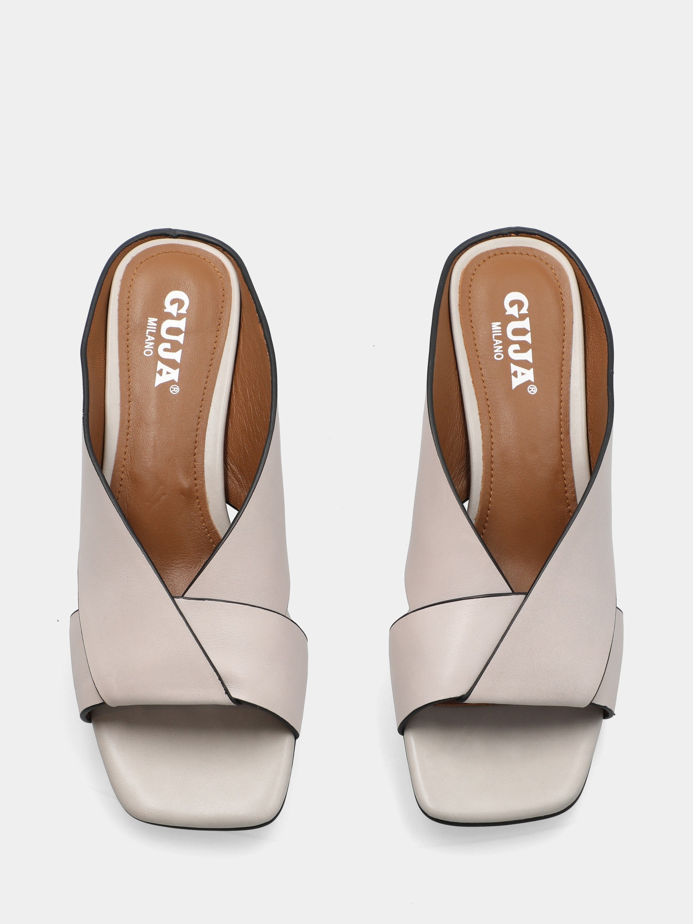 Sabot in vacchetta bianca con fasce incrociate