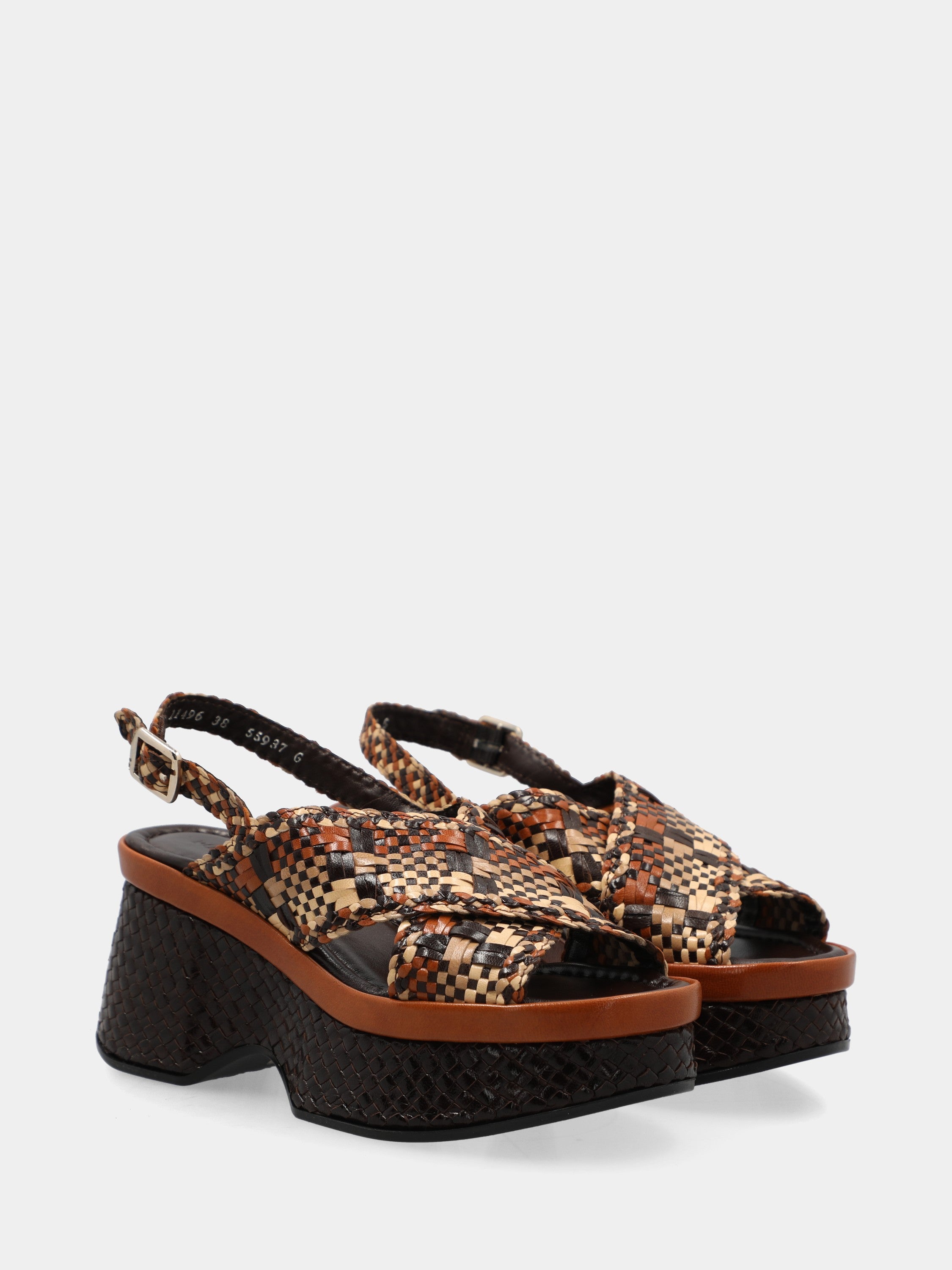Sandalo in nappa multicolor con tomaia intrecciata