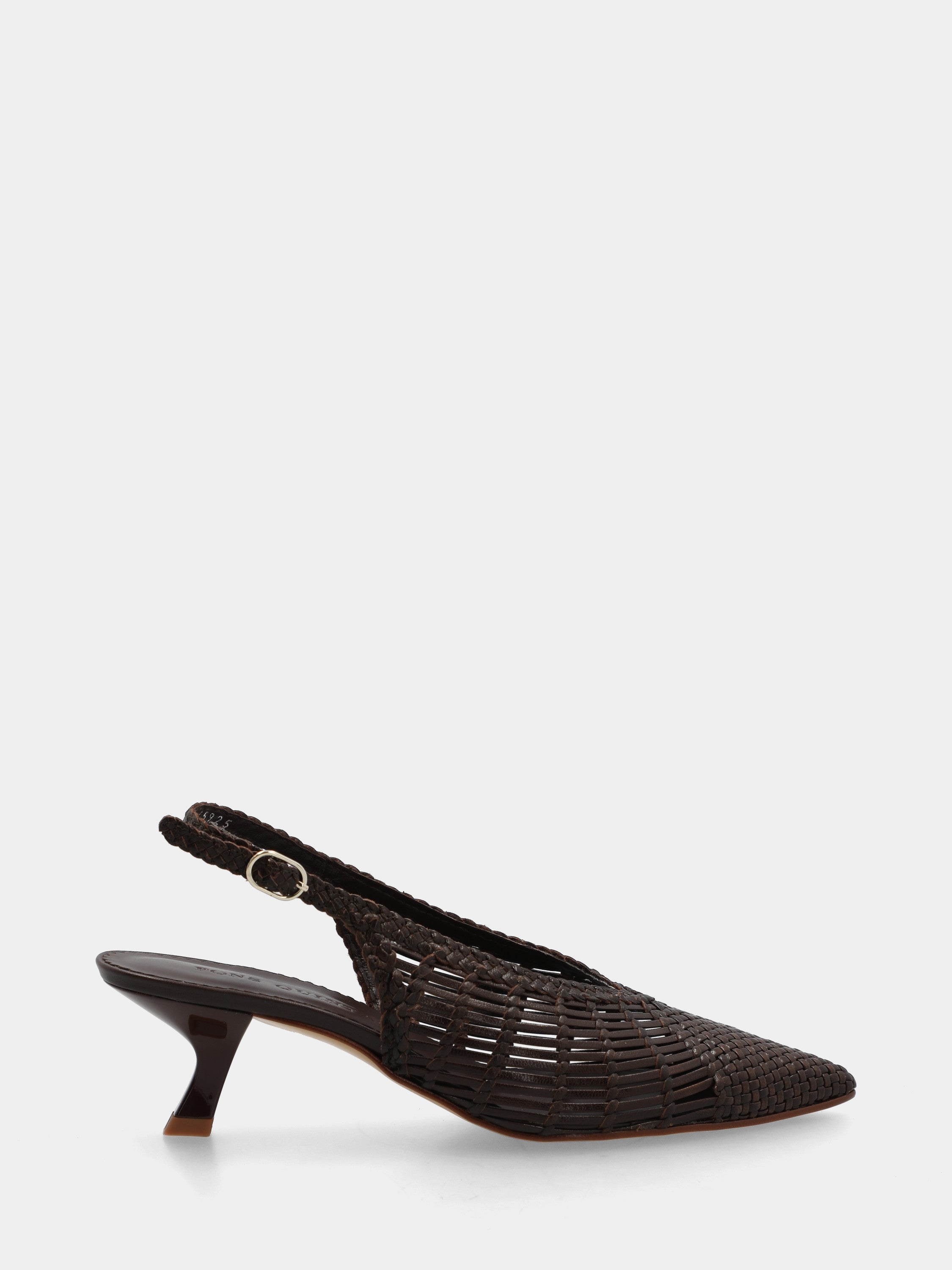 Slingback aus geflochtenem Nappaleder in Dunkelbraun mit spitzer Spitze