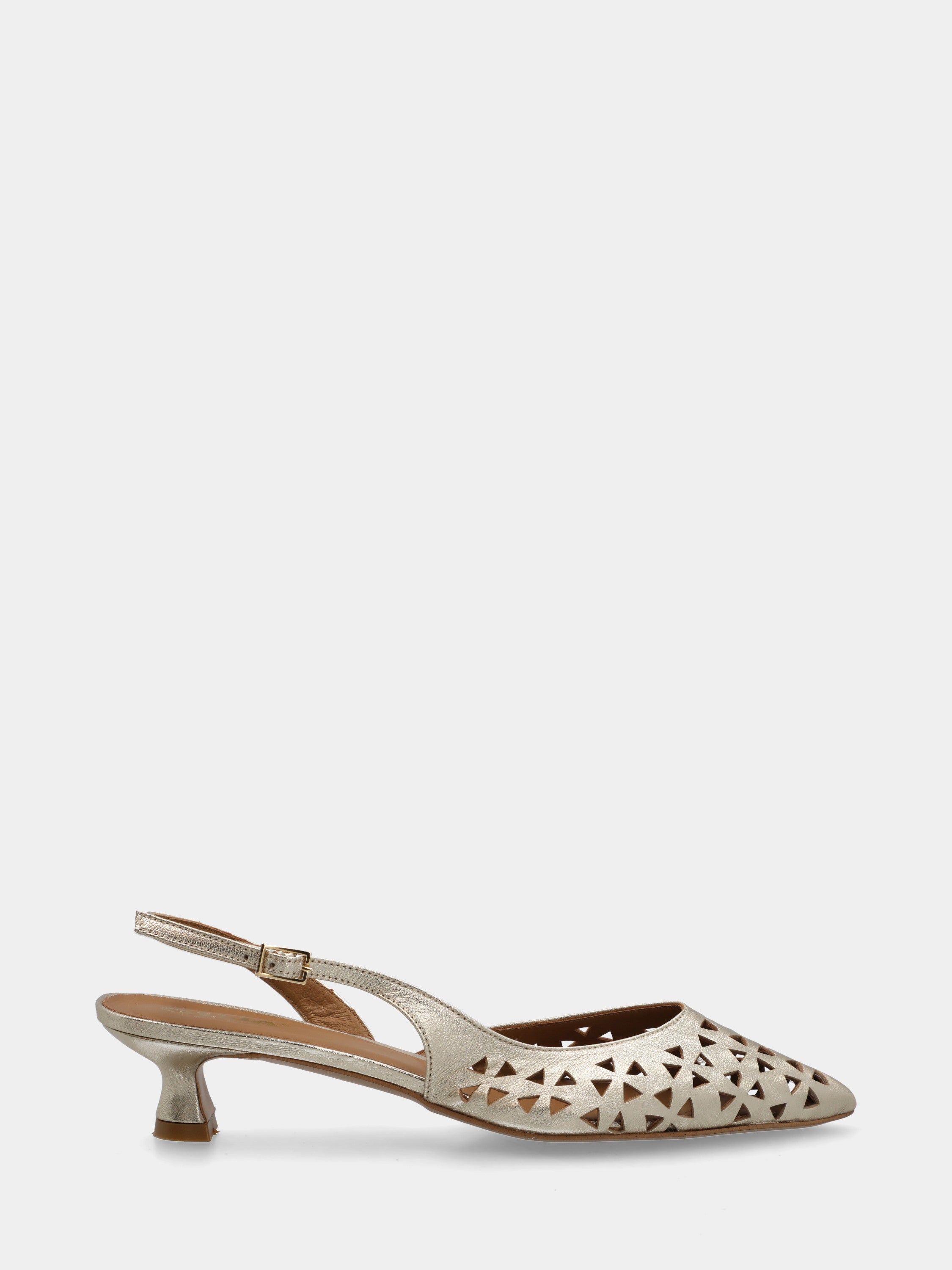Slingback in laminato platino con tomaia traforata