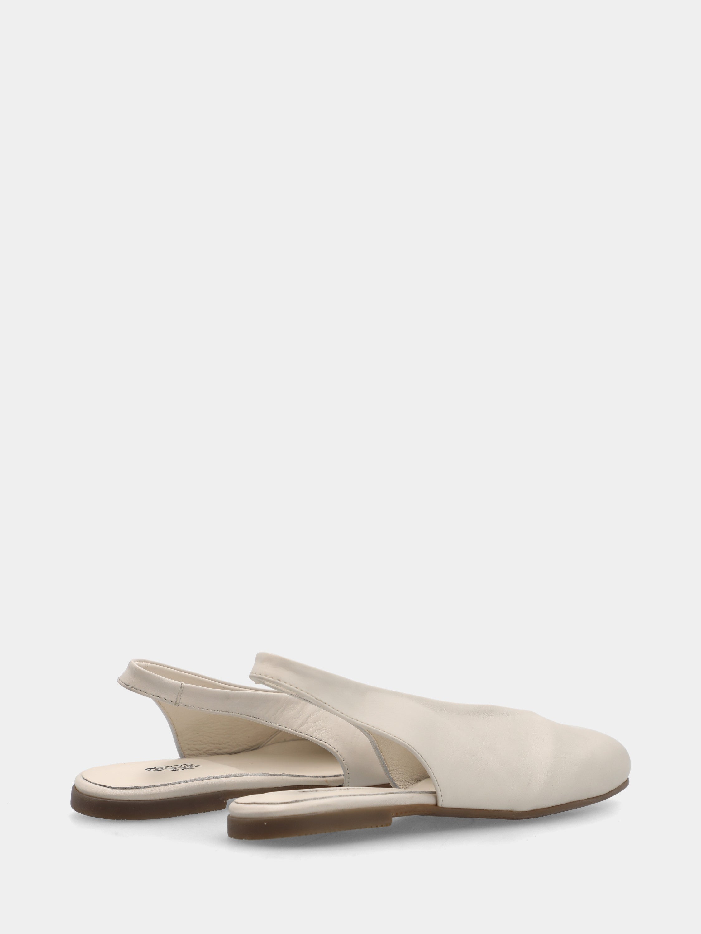 White calf leather slingback with rounded square toe