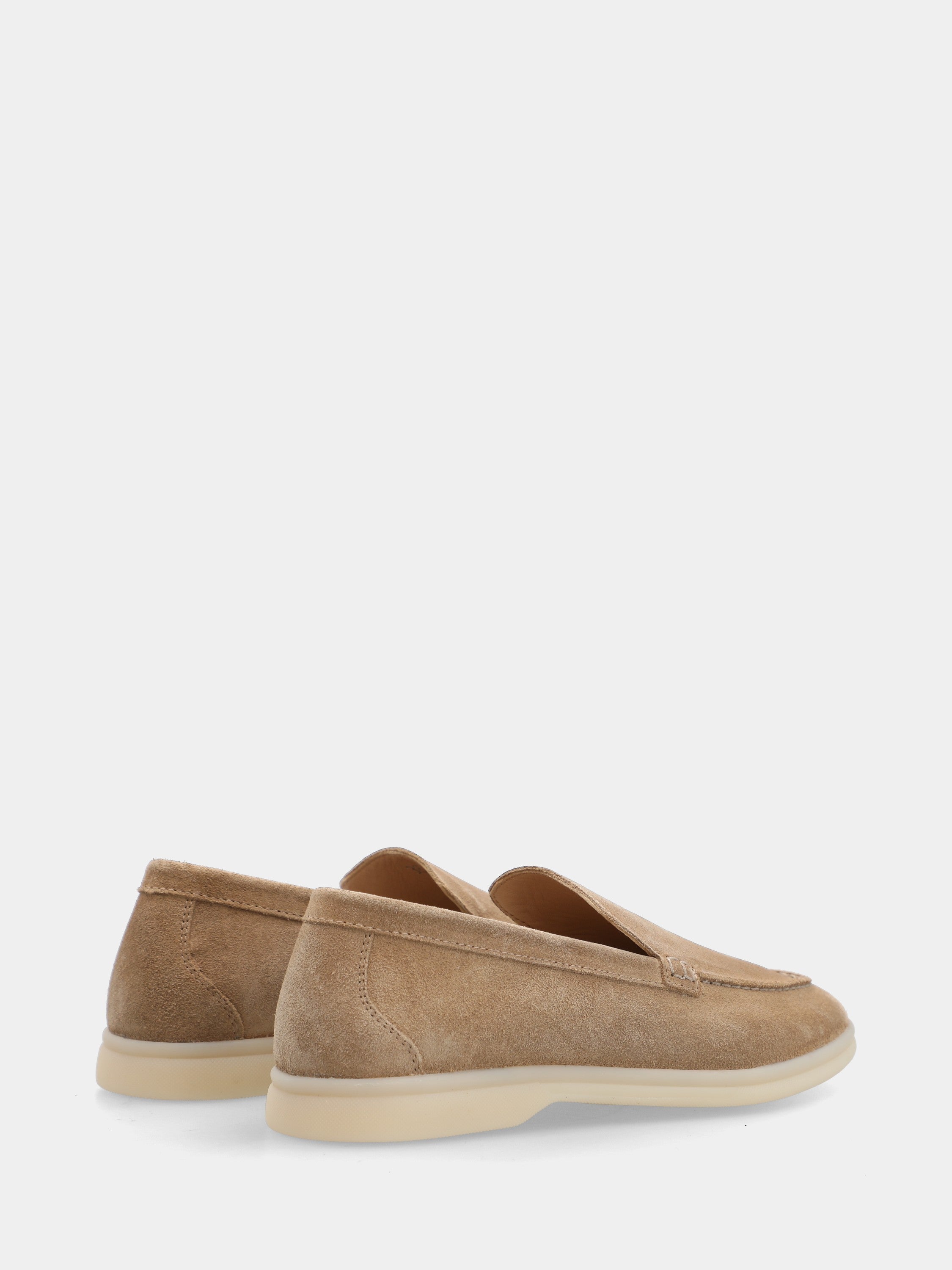 Mocassin en suède beige avec semelle boîte