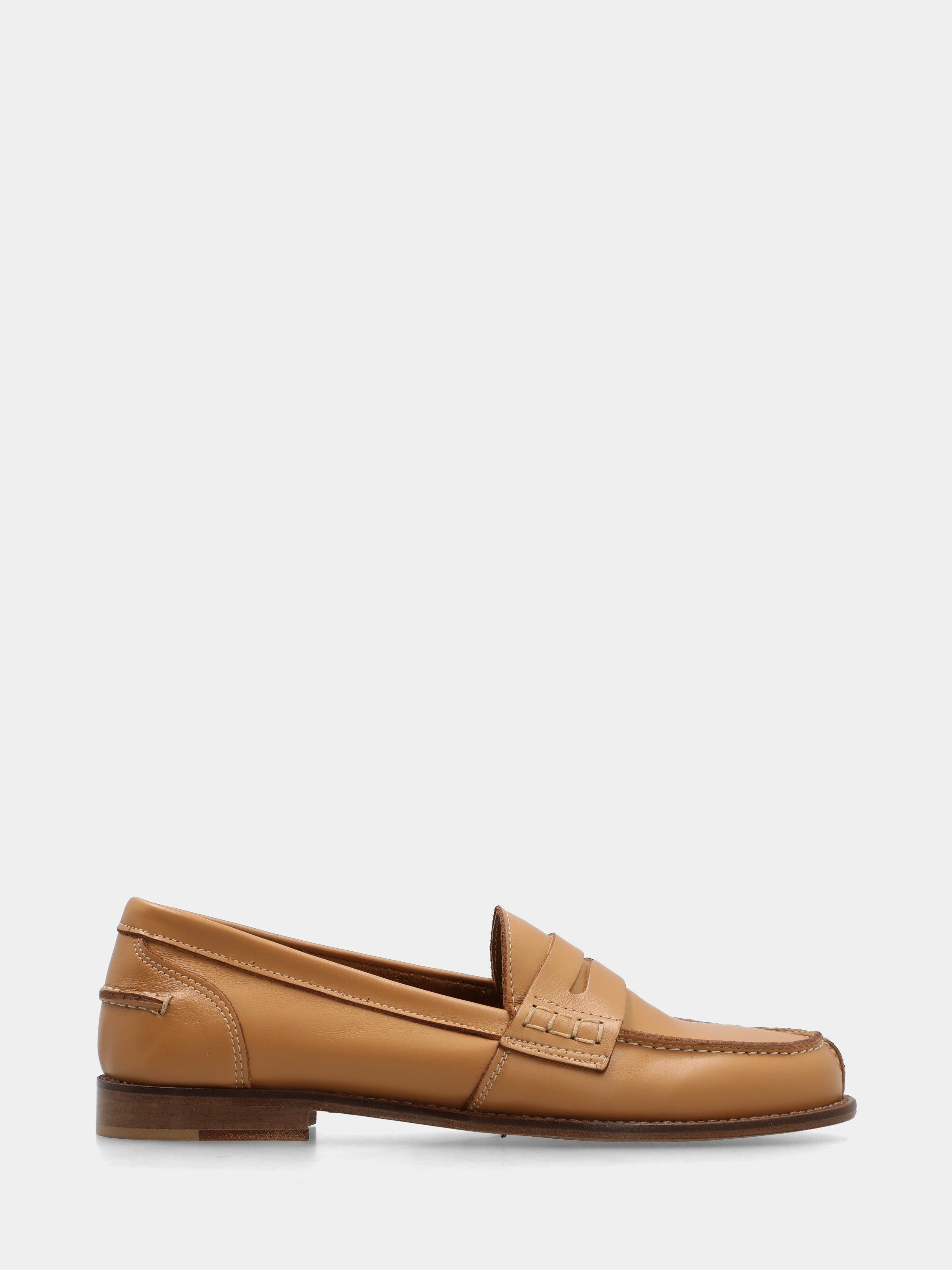 College moccasin in buffed calf leather caramel
