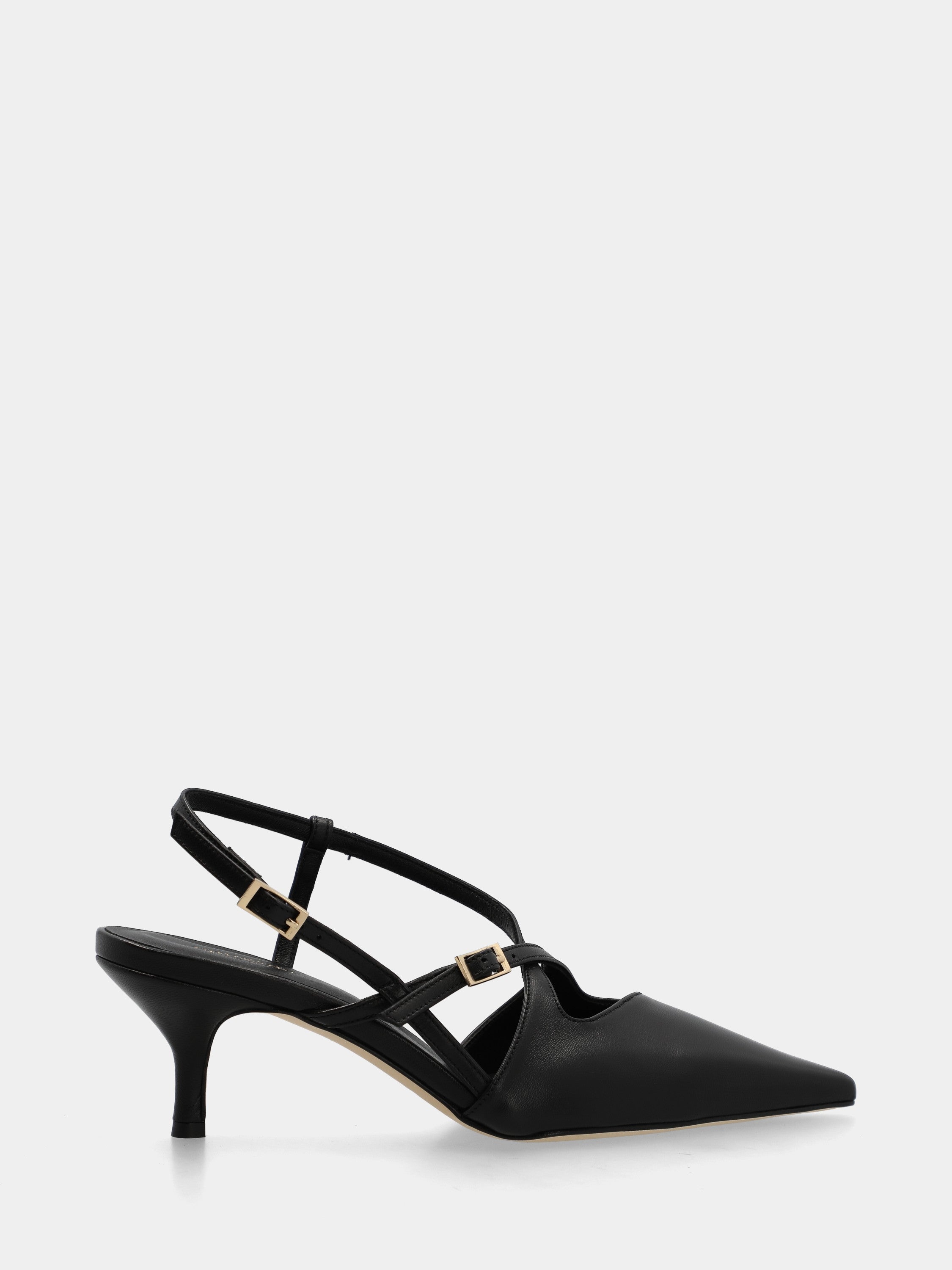 Slingback in nappa nera con cinturini incrociati e tacco a calice