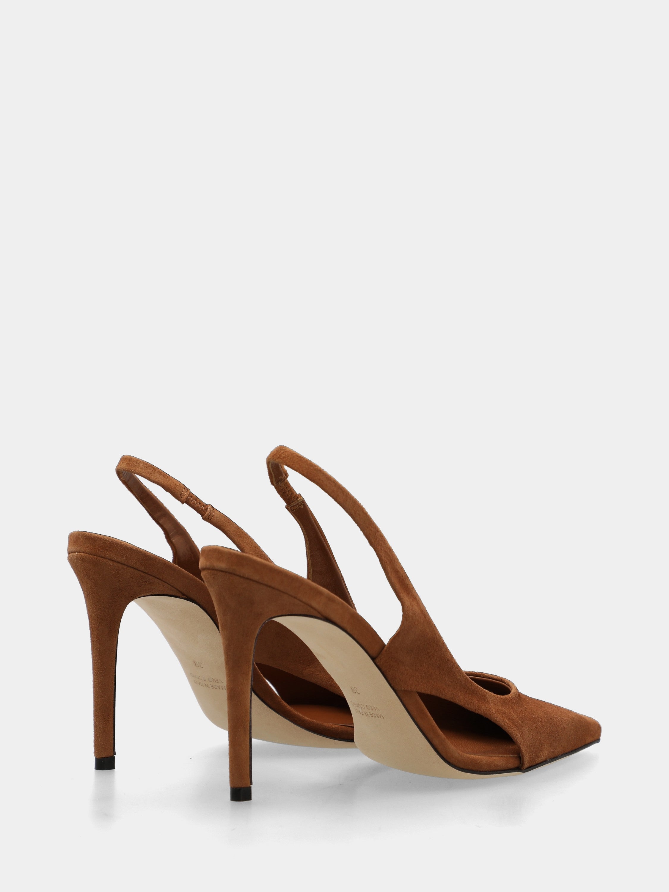 Slingback in camoscio cammello con tacco a stiletto