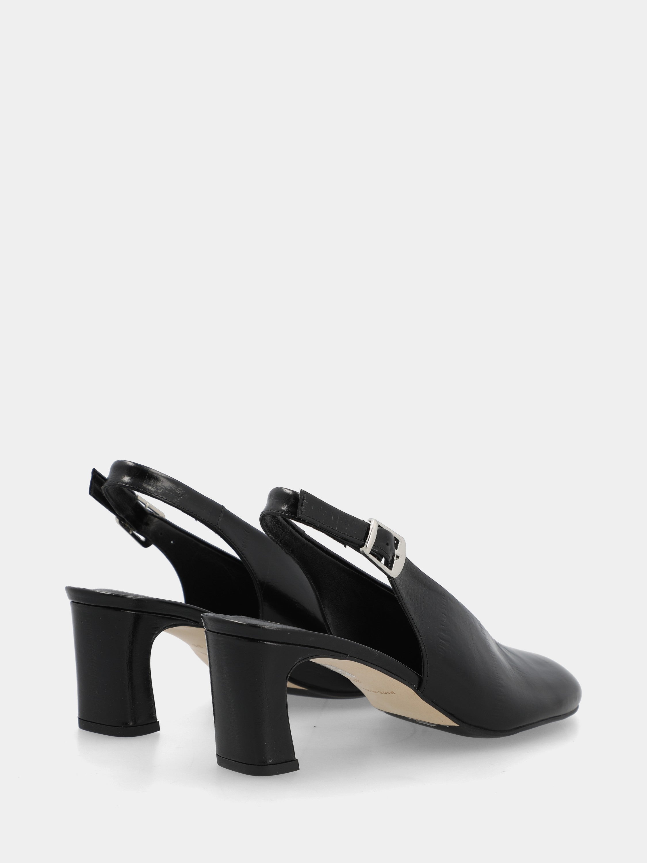 Slingback aus schwarzem Anguille-Prägungsvitello mit Pfennigabsatz
