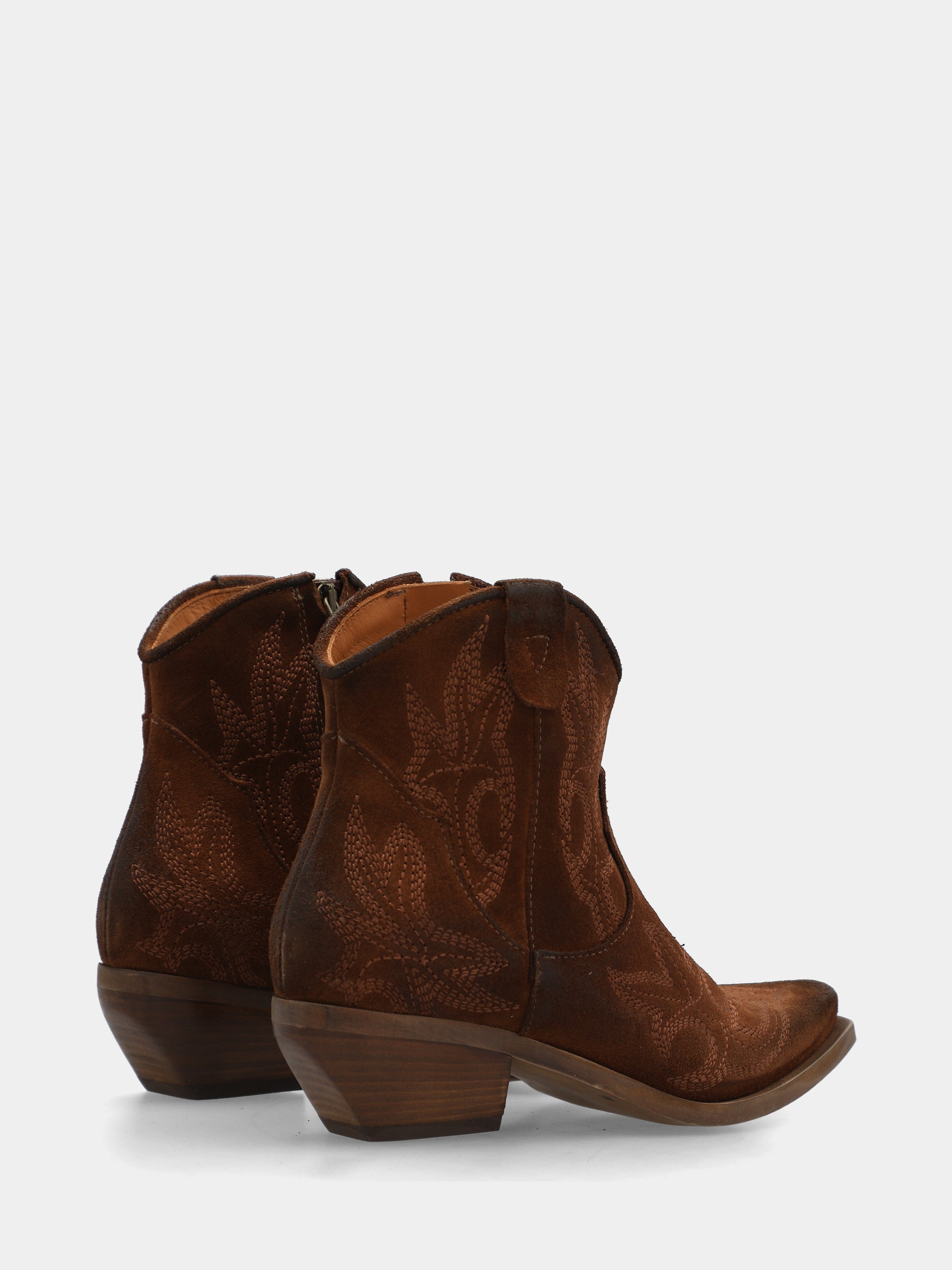 Western ankle boot in embroidered brown suede with pointed toe