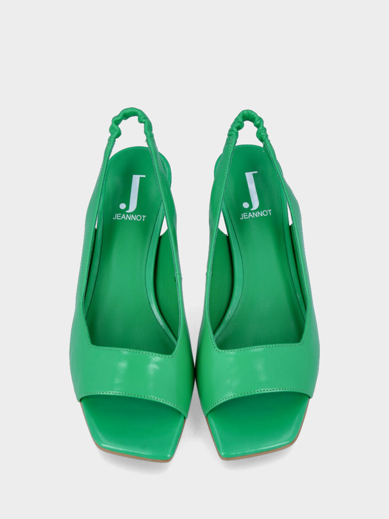 Sandalo slingback verde in pelle aperto in punta