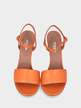 Sandalo con tacco arancione in pelle con fascia
